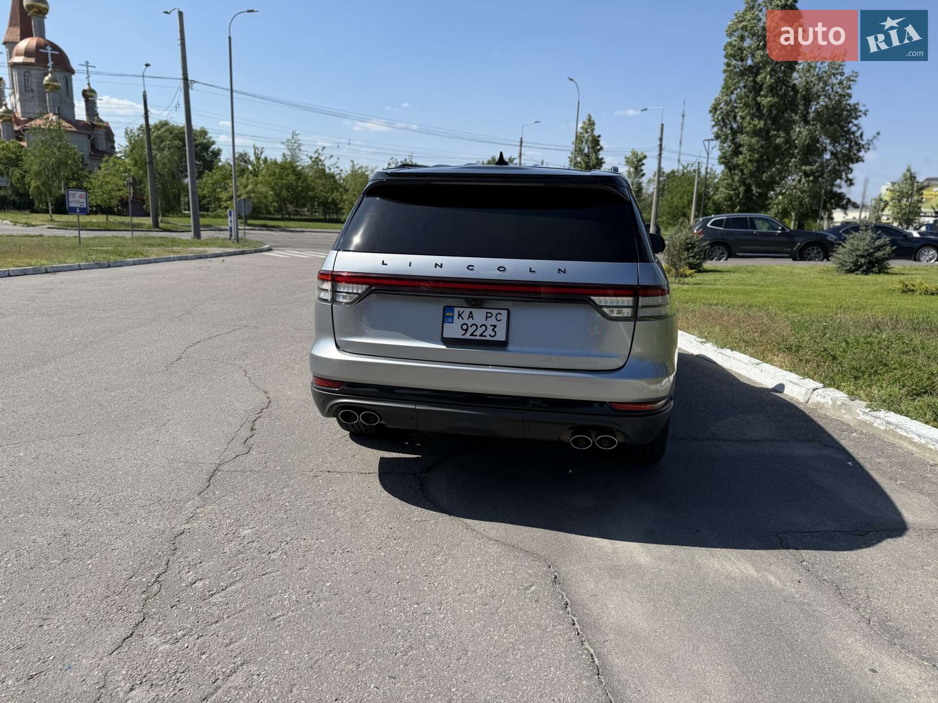 Lincoln Aviator 2020 VIN 5LM5J7XC3LGL26309 фото оголошення 11 з 23