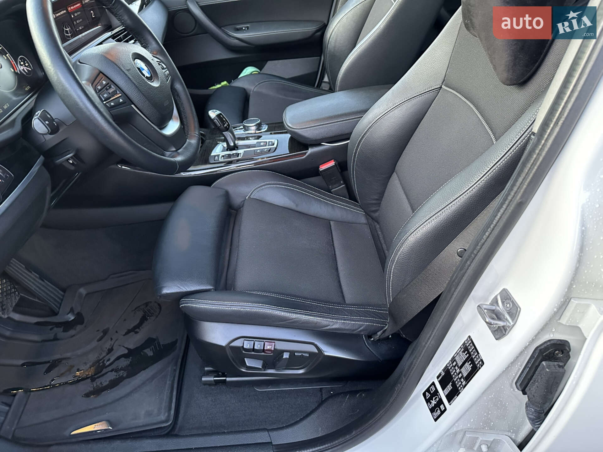 BMW X3 2015 VIN WBAWZ510700L21235 фото оголошення 12 з 59