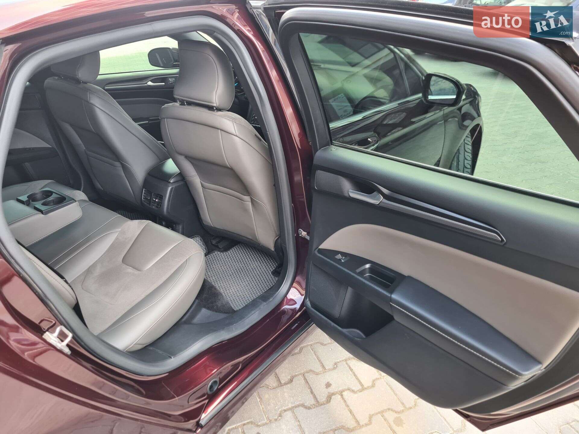 Ford Fusion 2017 VIN 3FA6P0VP5HR340130 фото оголошення 18 з 36