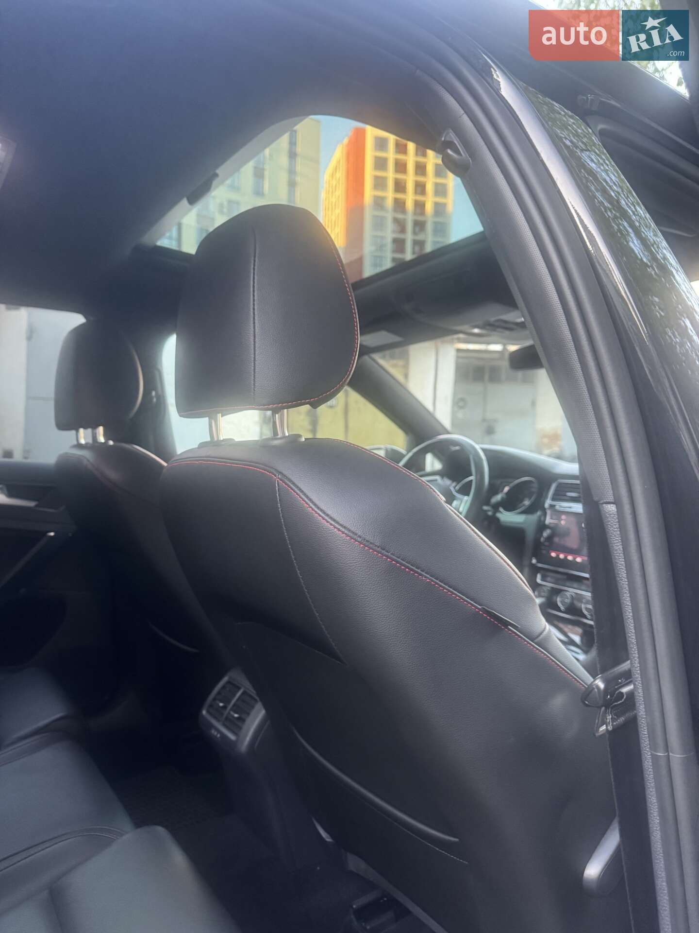 Volkswagen Golf GTI 2018 VIN 3VW447AU4JM295454 фото оголошення 5 з 17