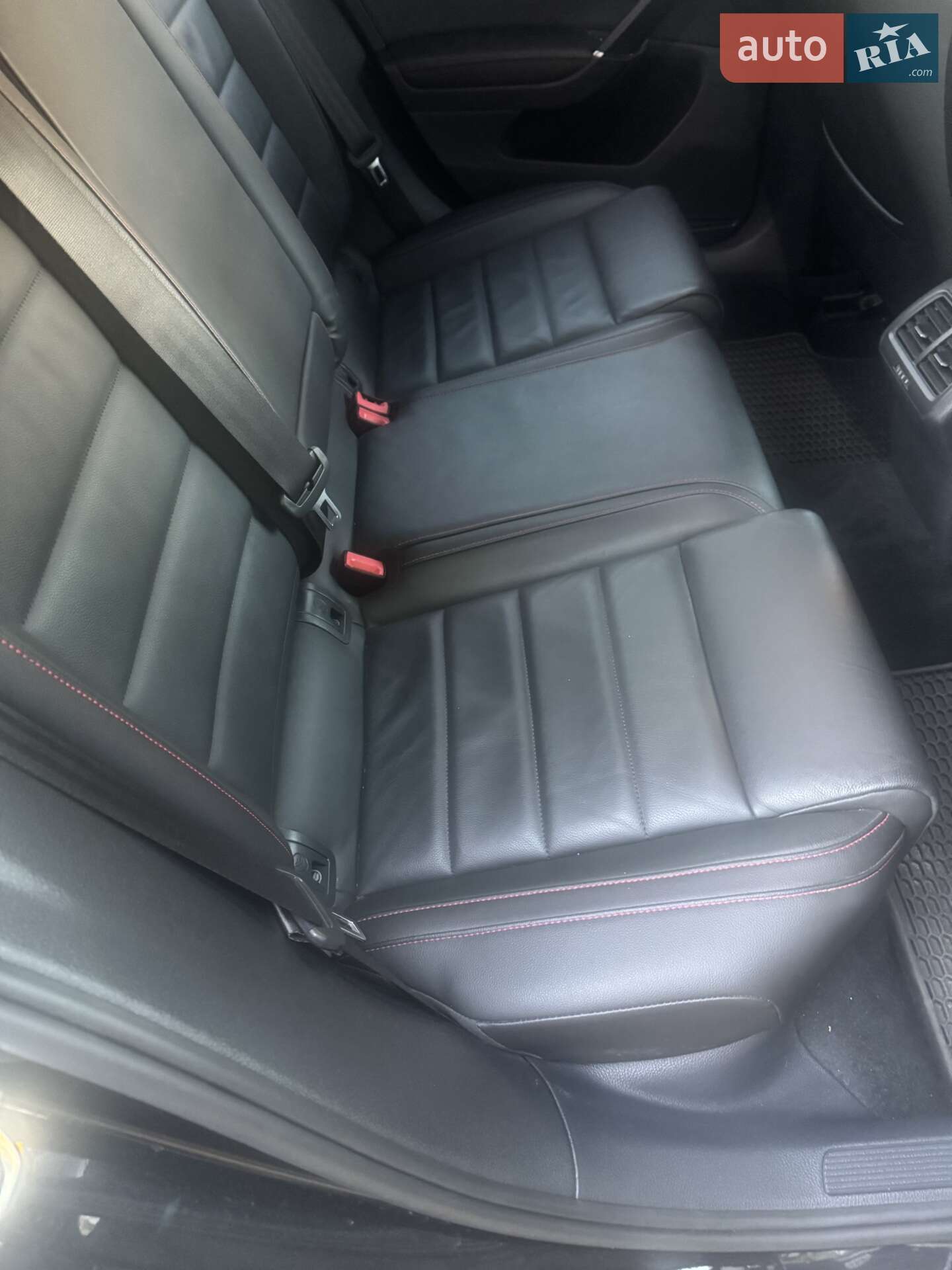 Volkswagen Golf GTI 2018 VIN 3VW447AU4JM295454 фото оголошення 6 з 17