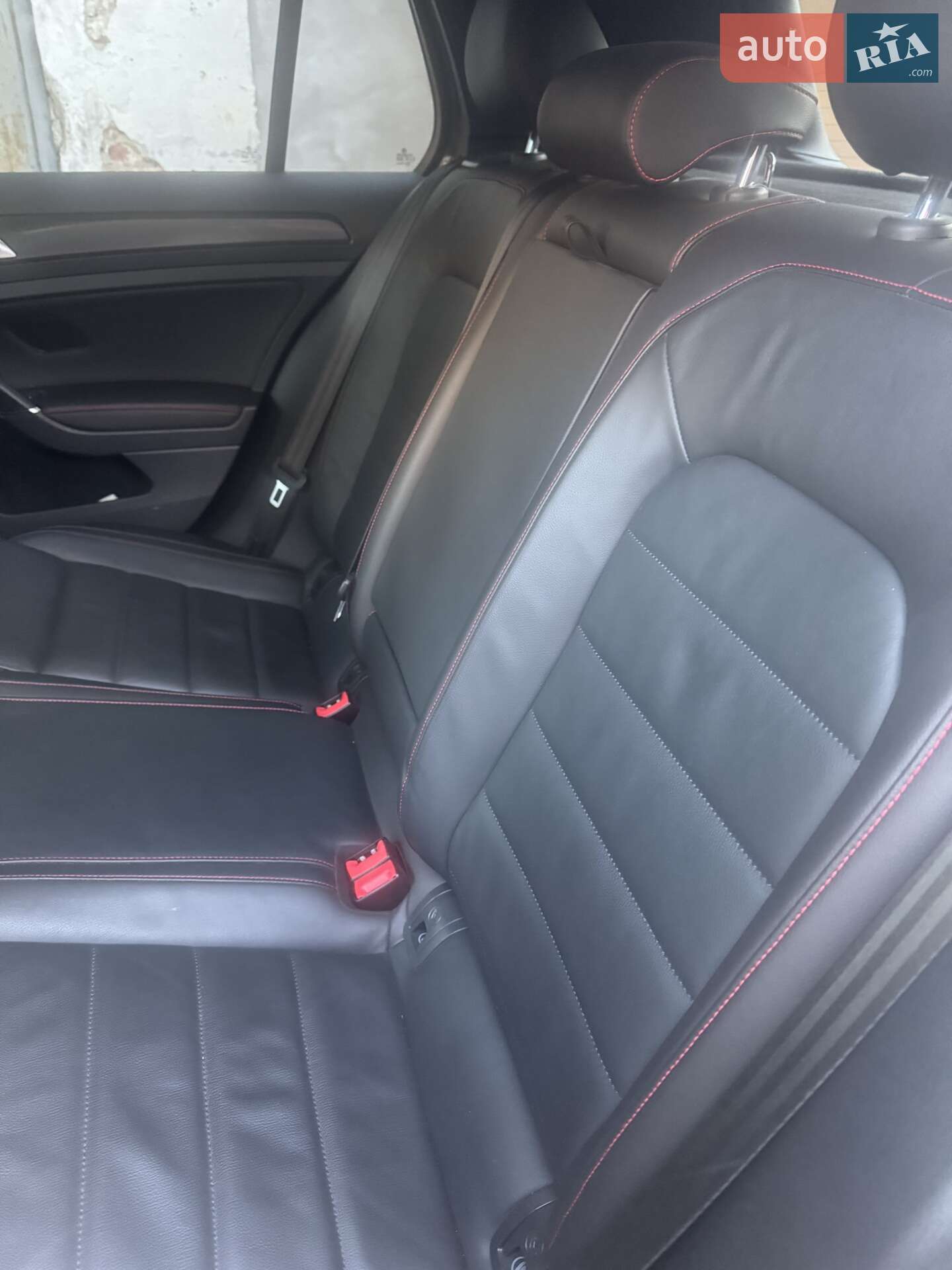 Volkswagen Golf GTI 2018 VIN 3VW447AU4JM295454 фото оголошення 15 з 17