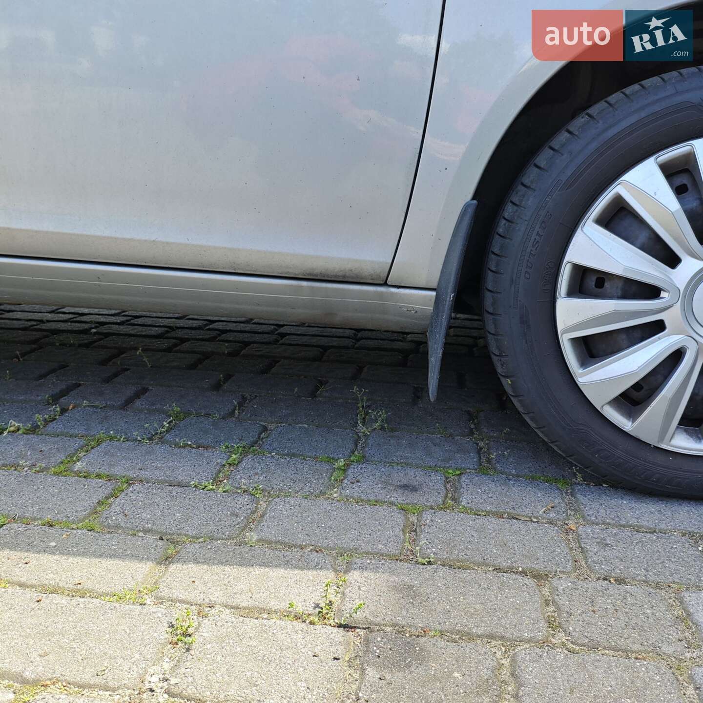 Skoda Roomster 2010 VIN TMBNH45J2BB600078 фото оголошення 50 з 52