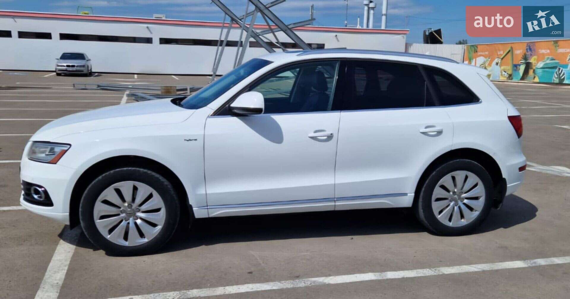 Audi Q5 2012 VIN WA1C8AFP6DA008047 фото оголошення 7 з 23