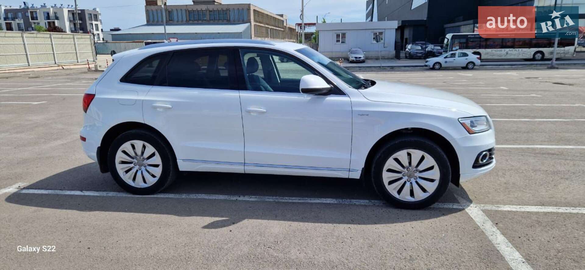 Audi Q5 2012 VIN WA1C8AFP6DA008047 фото оголошення 8 з 23