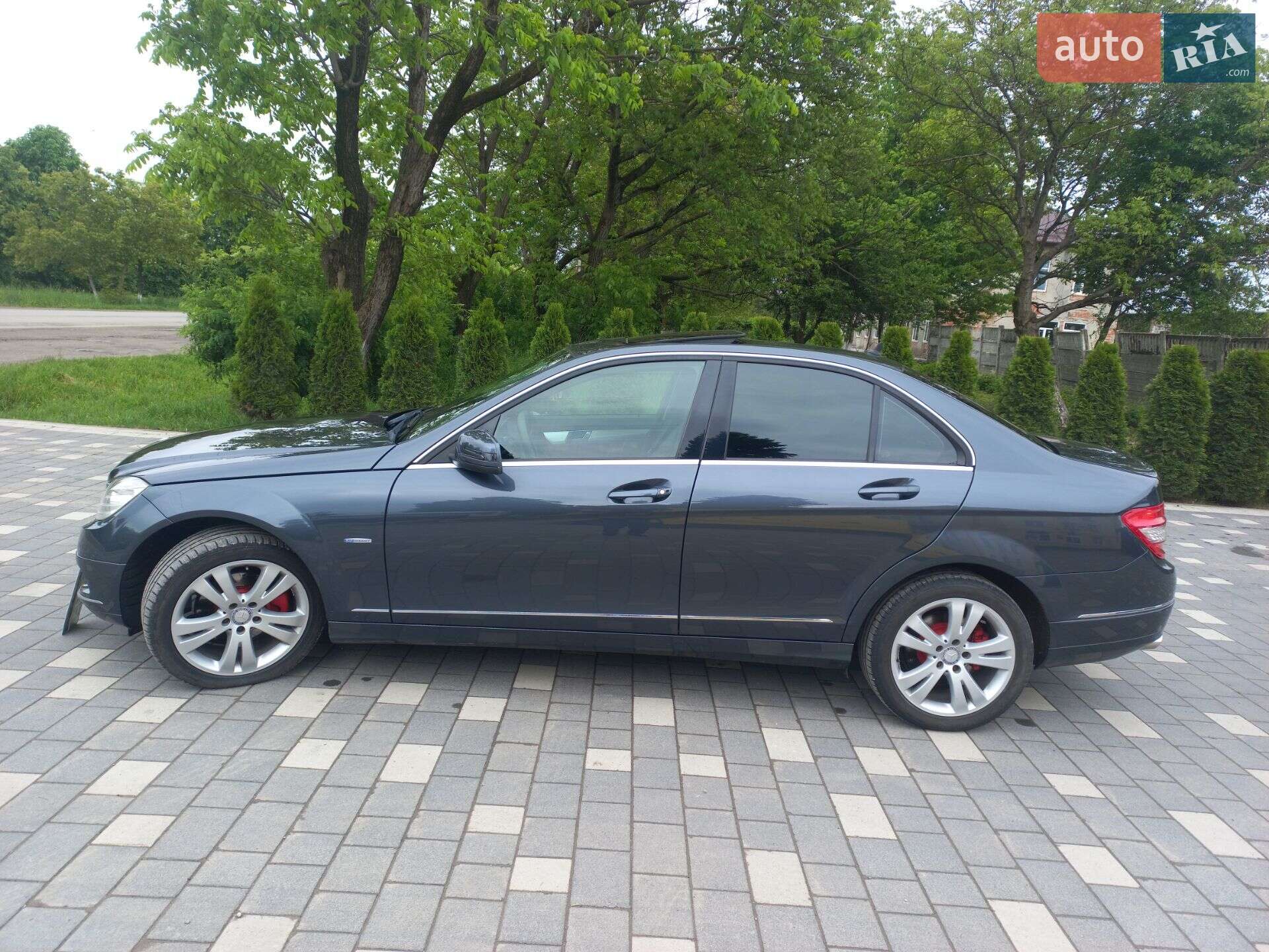 Mercedes-Benz C-Class 2010 VIN WDD2040021A424567 фото оголошення 8 з 39