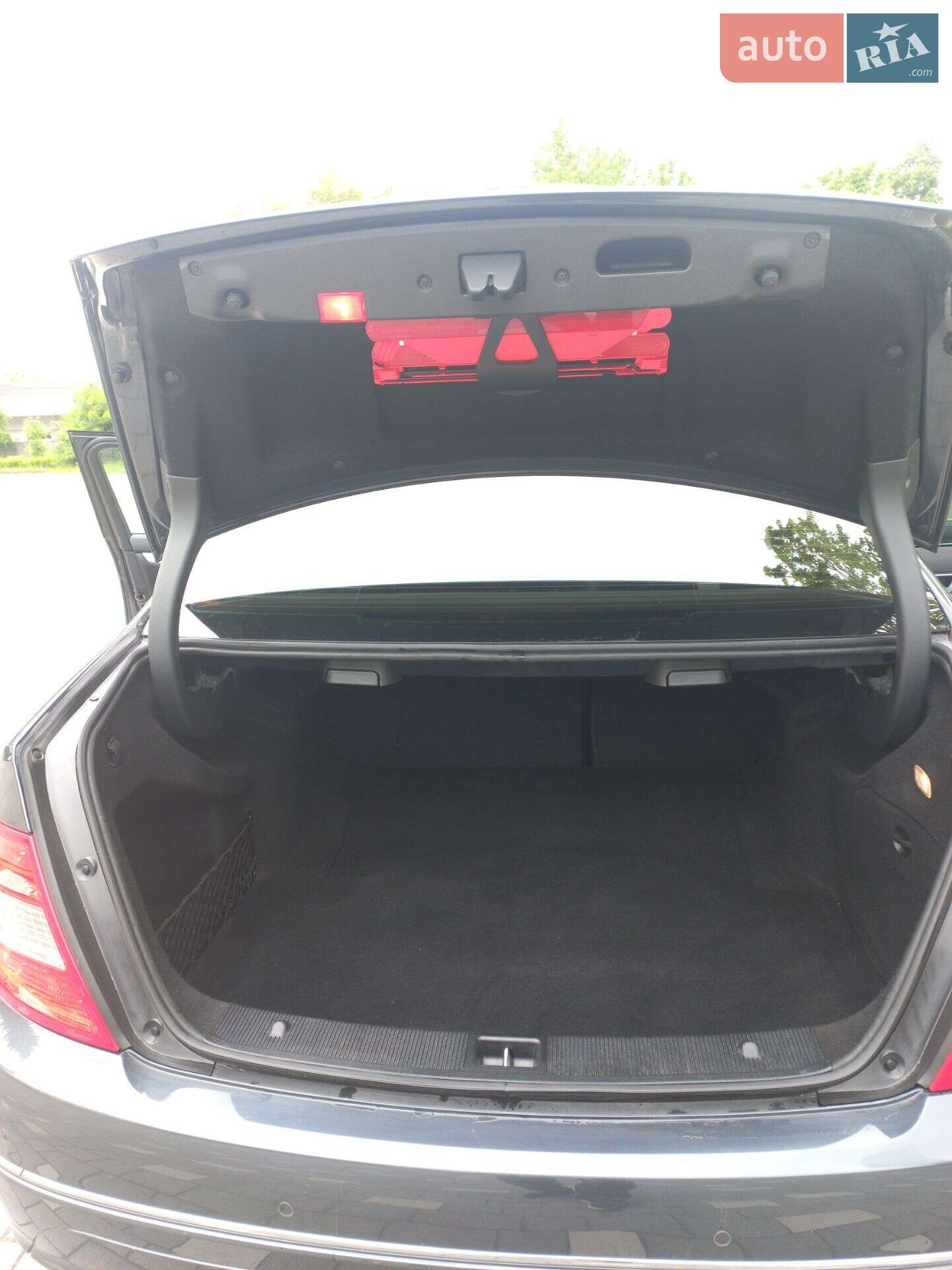 Mercedes-Benz C-Class 2010 VIN WDD2040021A424567 фото оголошення 26 з 39