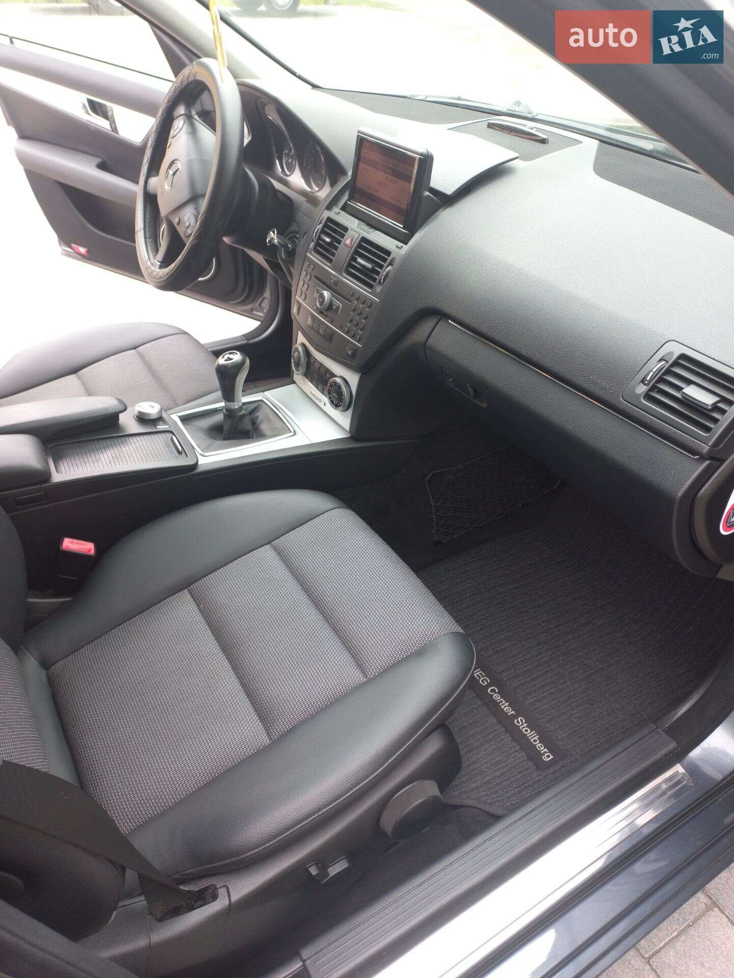 Mercedes-Benz C-Class 2010 VIN WDD2040021A424567 фото оголошення 20 з 39