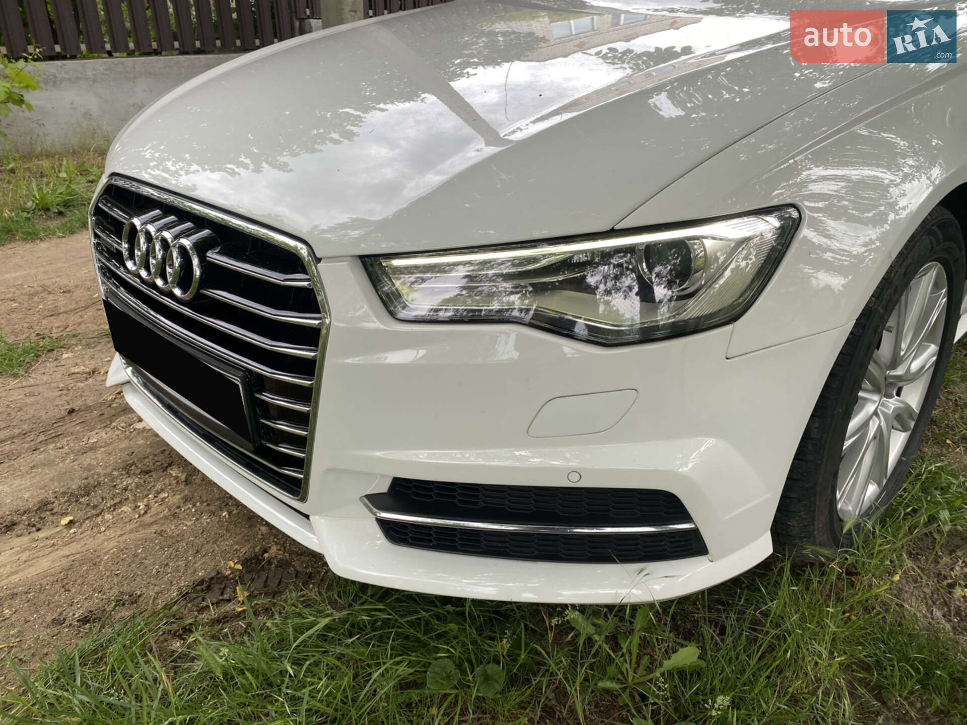 Audi A6 2015 VIN WAUFGAFC9GN004989 фото оголошення 3 з 18