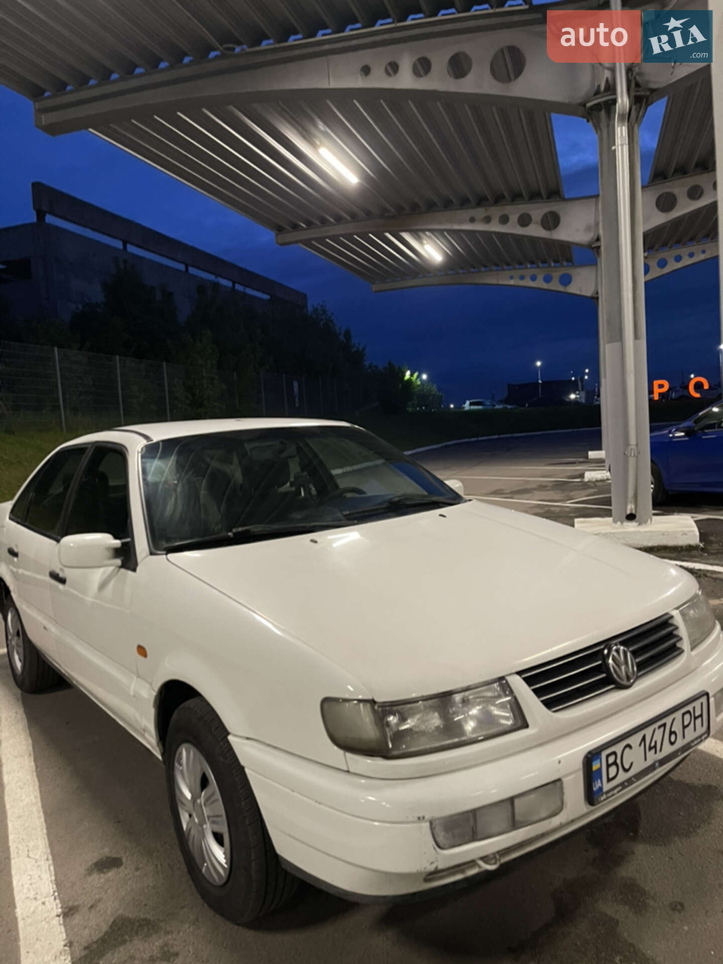 Volkswagen Passat 1995 VIN WVWZZZ3AZTE076504 фото оголошення 3 з 12