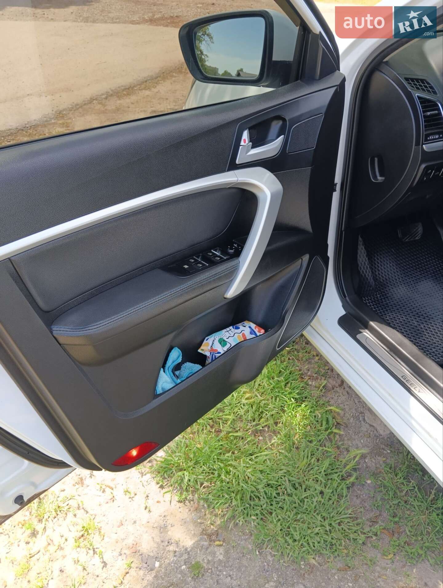 Geely Emgrand EV253 2016 VIN L6T78Y4W4GN034168 фото оголошення 12 з 13