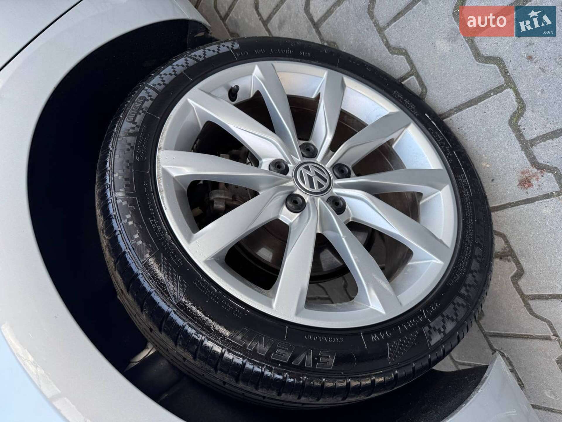 Volkswagen Golf 2016 VIN WVWZZZAUZGP521508 фото оголошення 8 з 33