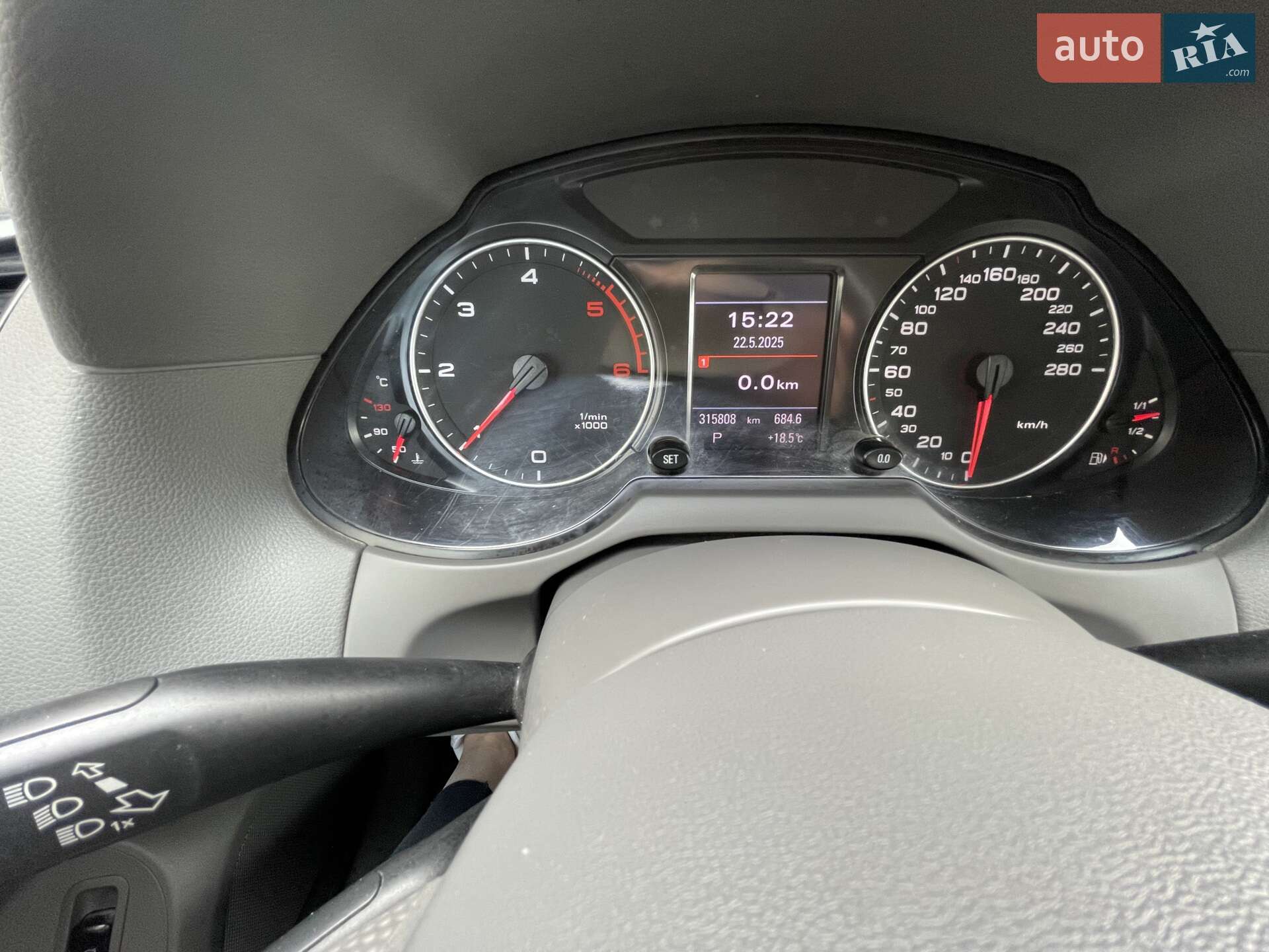 Audi Q5 2010 VIN WAUZZZ8R9AA050277 фото оголошення 8 з 11