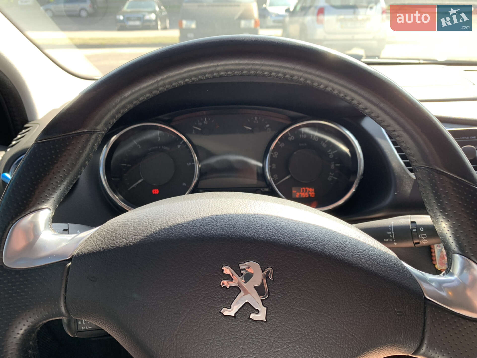 Peugeot 3008 2014 VIN VF30URHHAES057135 фото оголошення 3 з 37