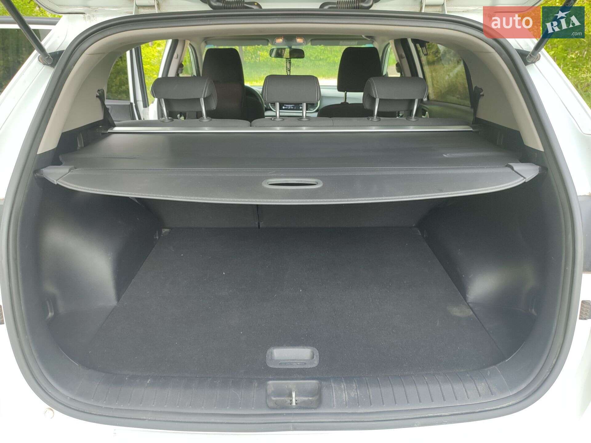 Kia Sportage 2020 VIN U5YPG814BML991533 фото оголошення 2 з 9
