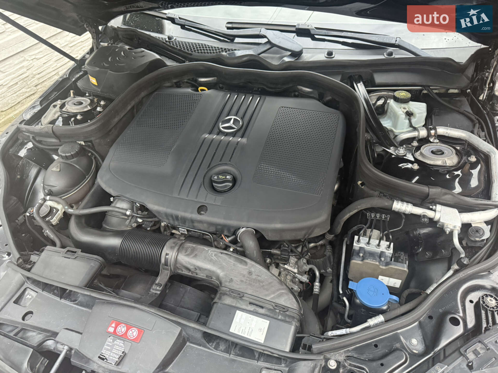 Mercedes-Benz E-Class 2015 VIN WDD2120061B246489 фото оголошення 2 з 20
