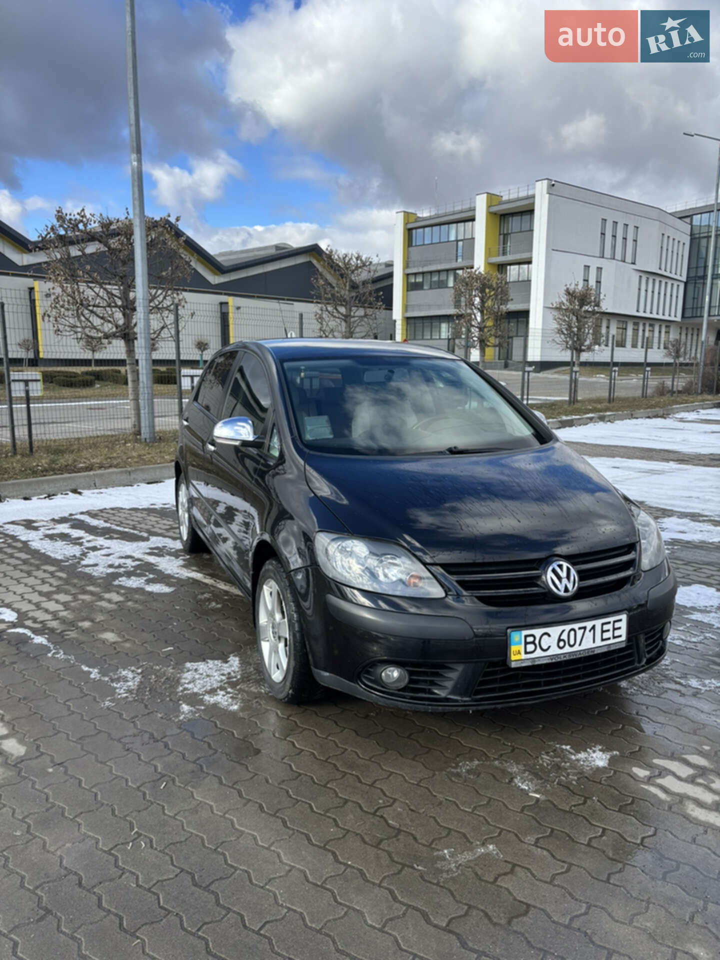 Volkswagen Golf Plus 2008 VIN WVWZZZ1KZ8W551802 фото оголошення 2 з 9