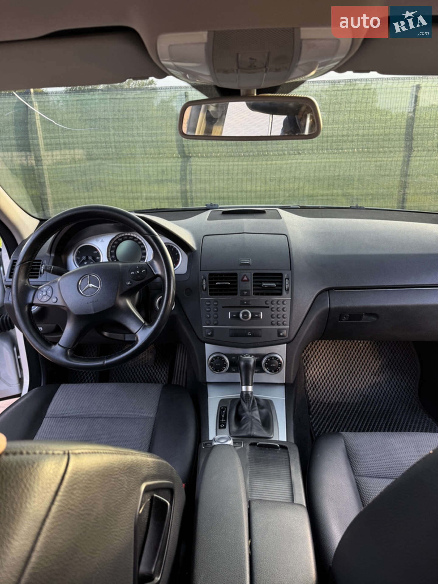 Mercedes-Benz C-Class 2009 VIN WDD2042411F354406 фото оголошення 11 з 15