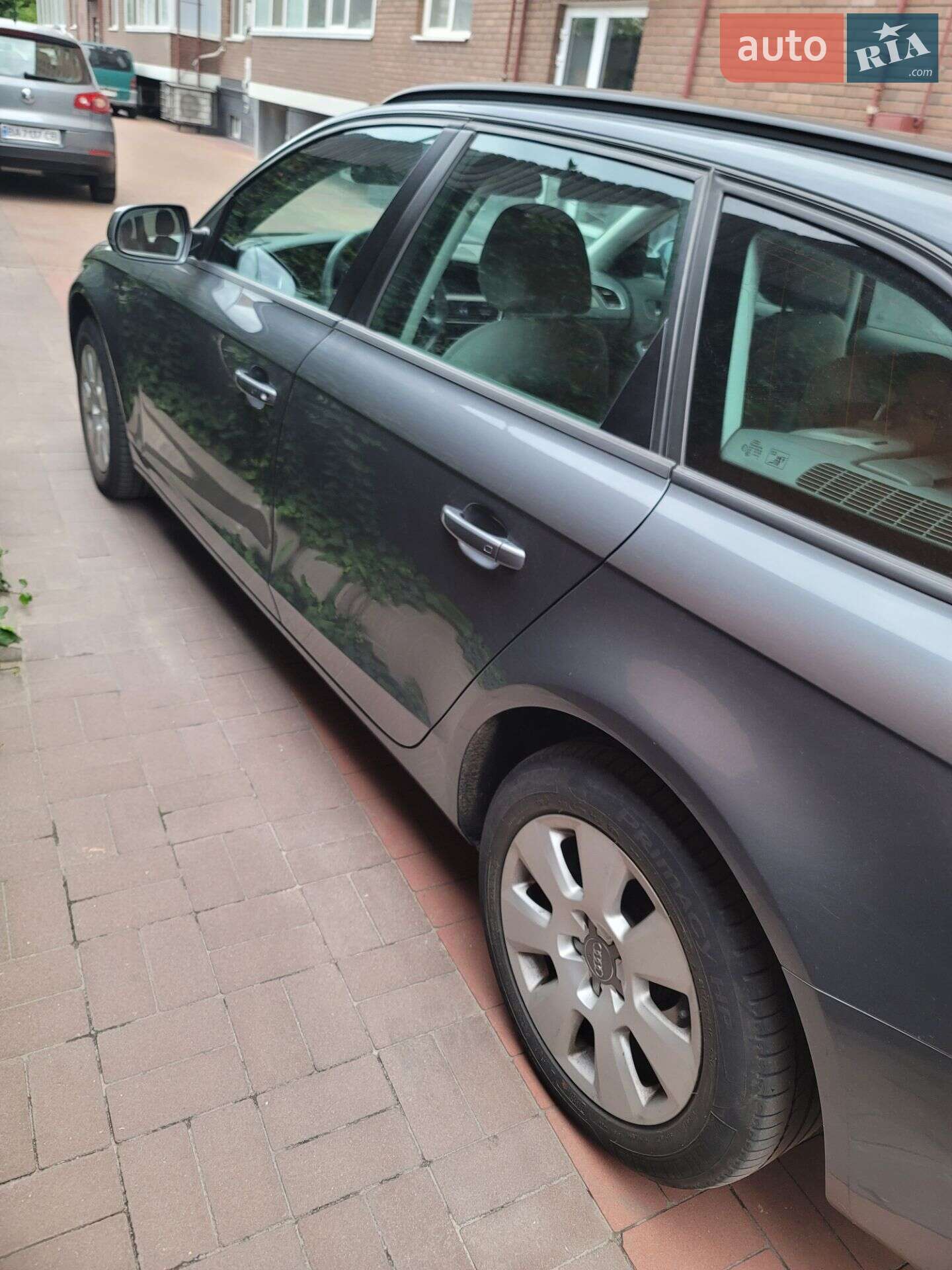 Audi A4 2014 VIN WAUZZZ8K3EA162680 фото оголошення 6 з 21