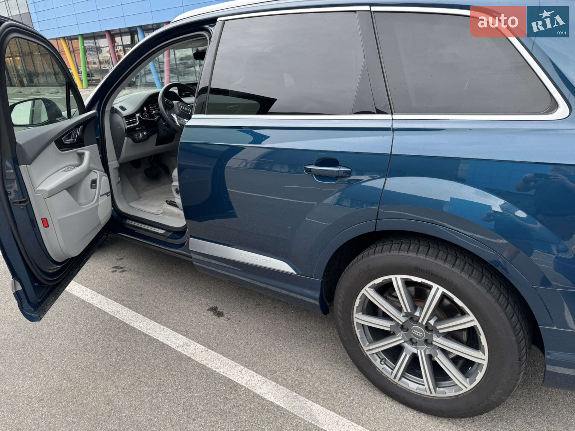 Audi Q7 2017 VIN WA1VAAF78JD023902 фото оголошення 16 з 36