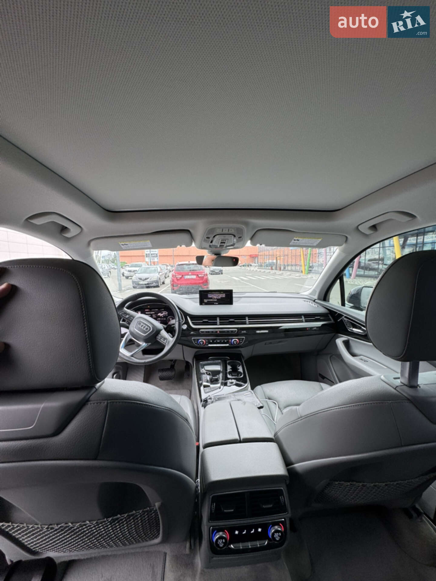 Audi Q7 2017 VIN WA1VAAF78JD023902 фото оголошення 34 з 36