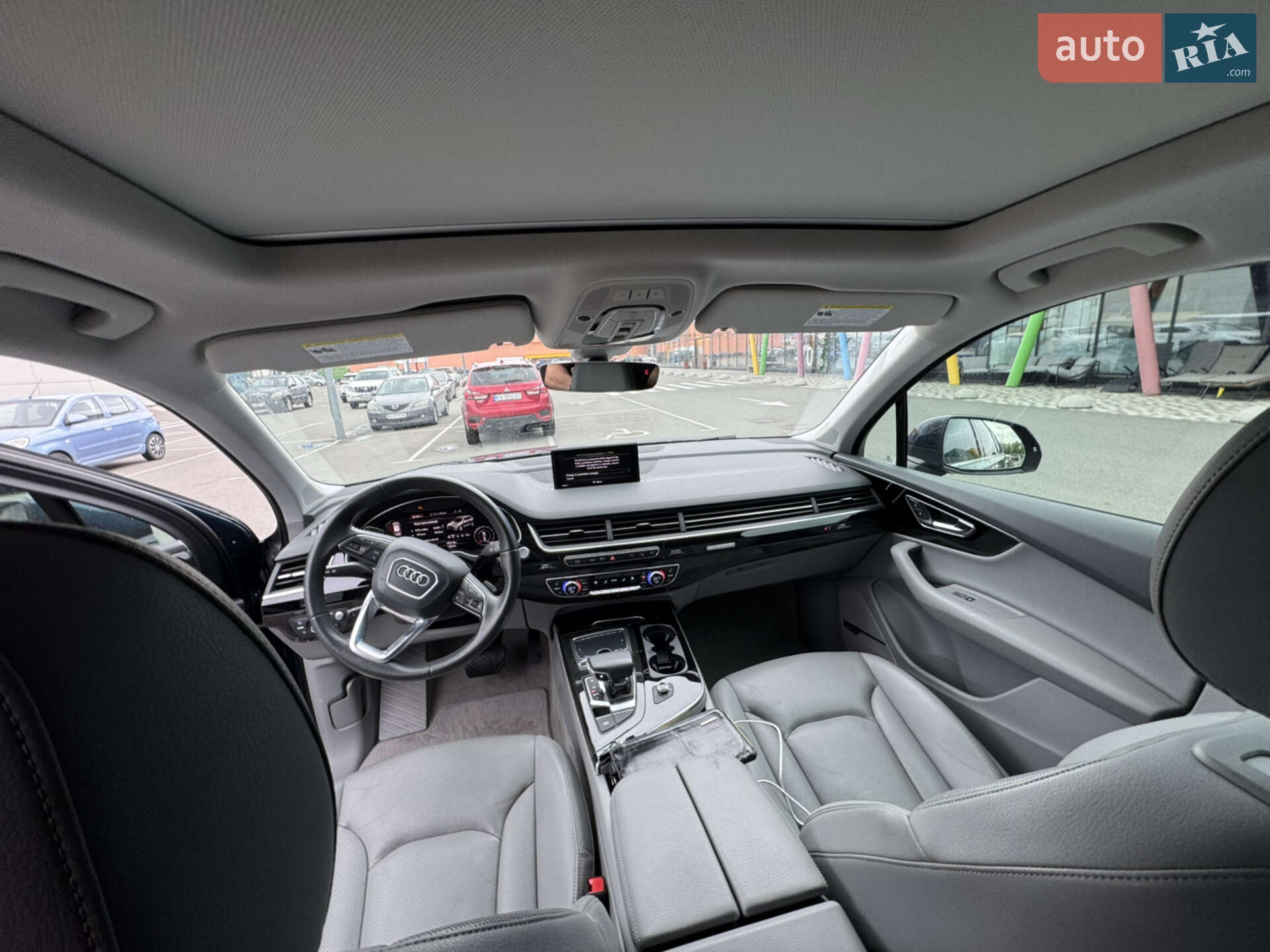 Audi Q7 2017 VIN WA1VAAF78JD023902 фото оголошення 35 з 36