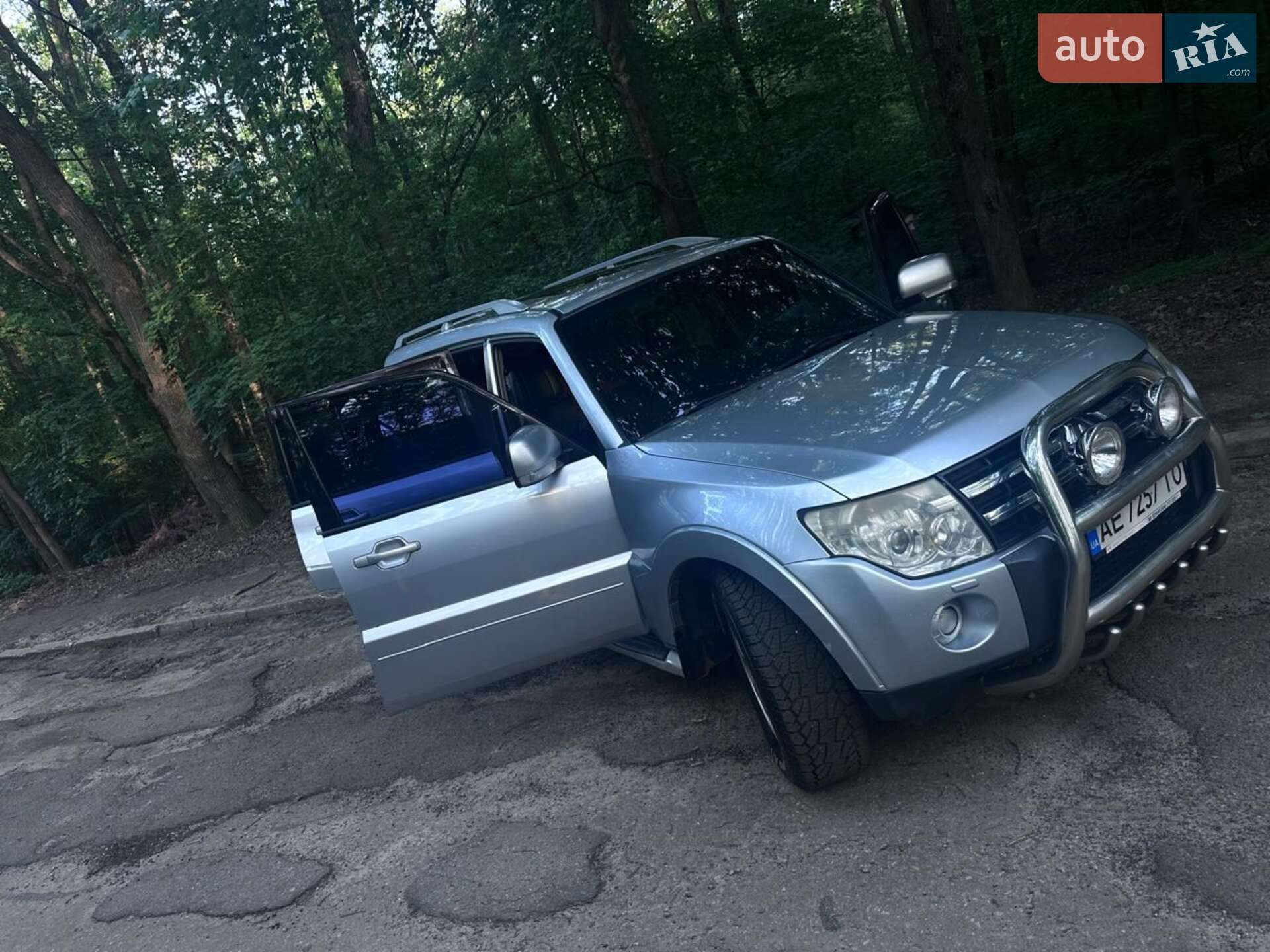 Mitsubishi Pajero Wagon 2007 VIN JMBLYV97W7J001743 фото оголошення 27 з 41