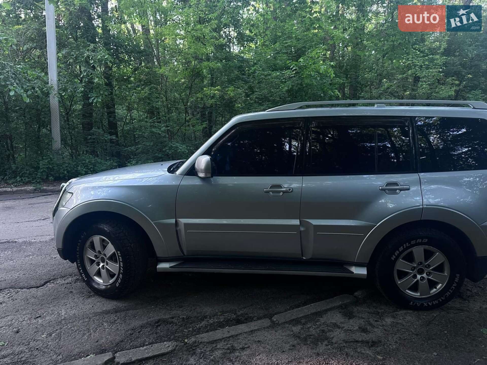 Mitsubishi Pajero Wagon 2007 VIN JMBLYV97W7J001743 фото оголошення 28 з 41