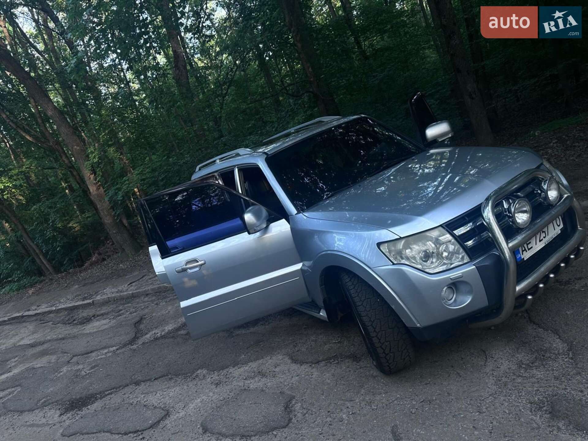 Mitsubishi Pajero Wagon 2007 VIN JMBLYV97W7J001743 фото оголошення 25 з 41