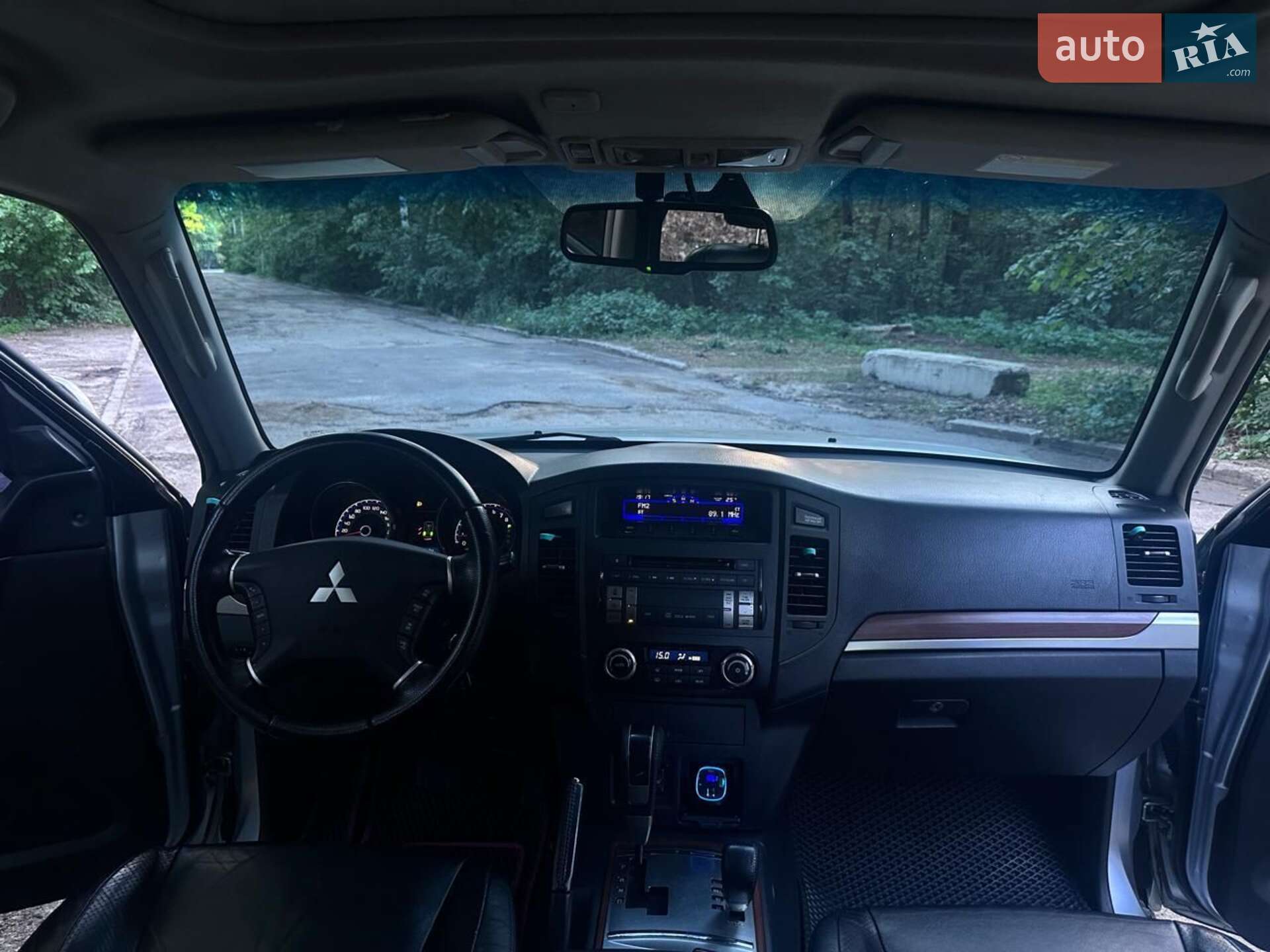 Mitsubishi Pajero Wagon 2007 VIN JMBLYV97W7J001743 фото оголошення 41 з 41
