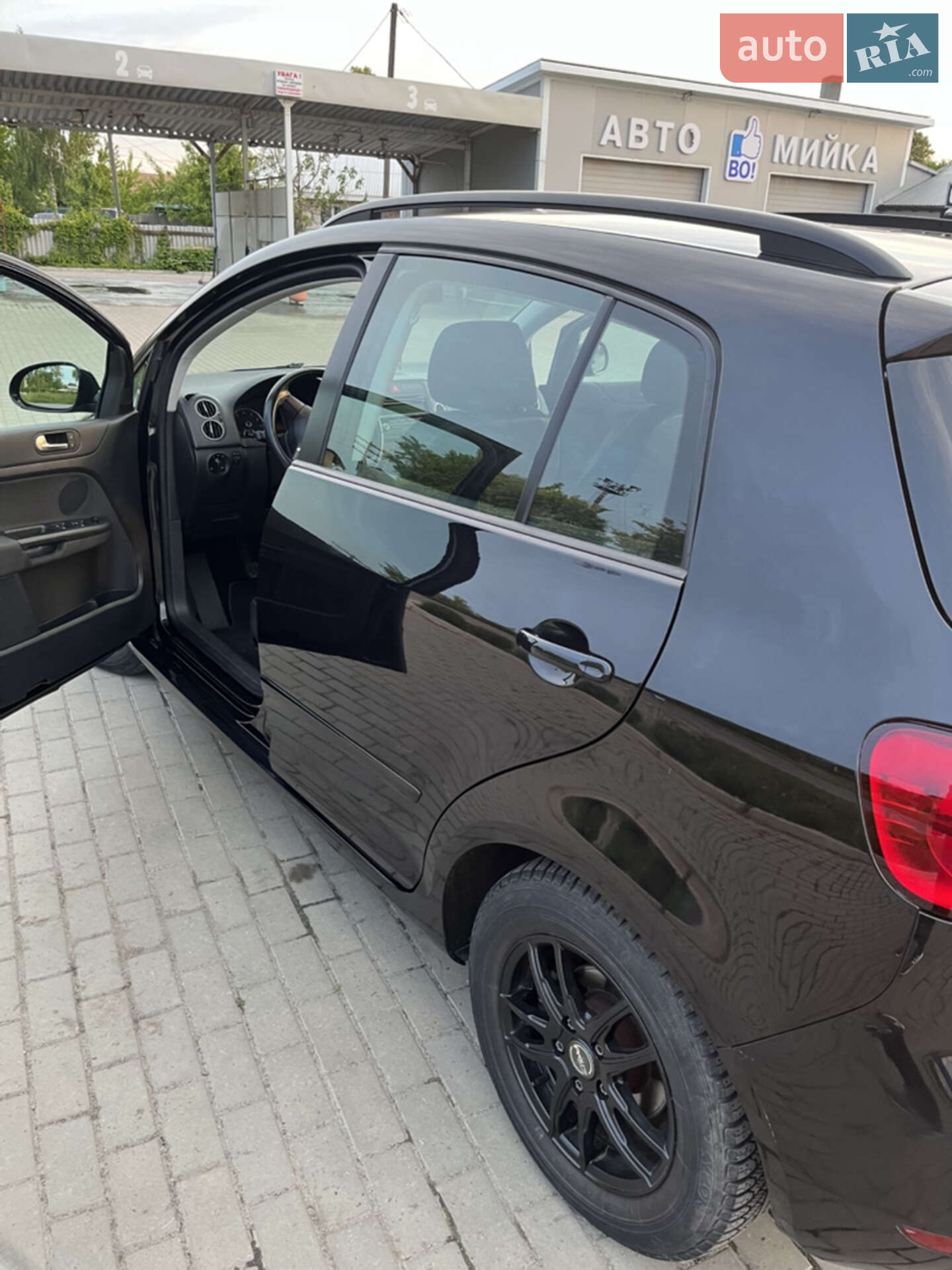 Volkswagen Golf Plus 2010 VIN WVWZZZ1KZAW585901 фото оголошення 2 з 56