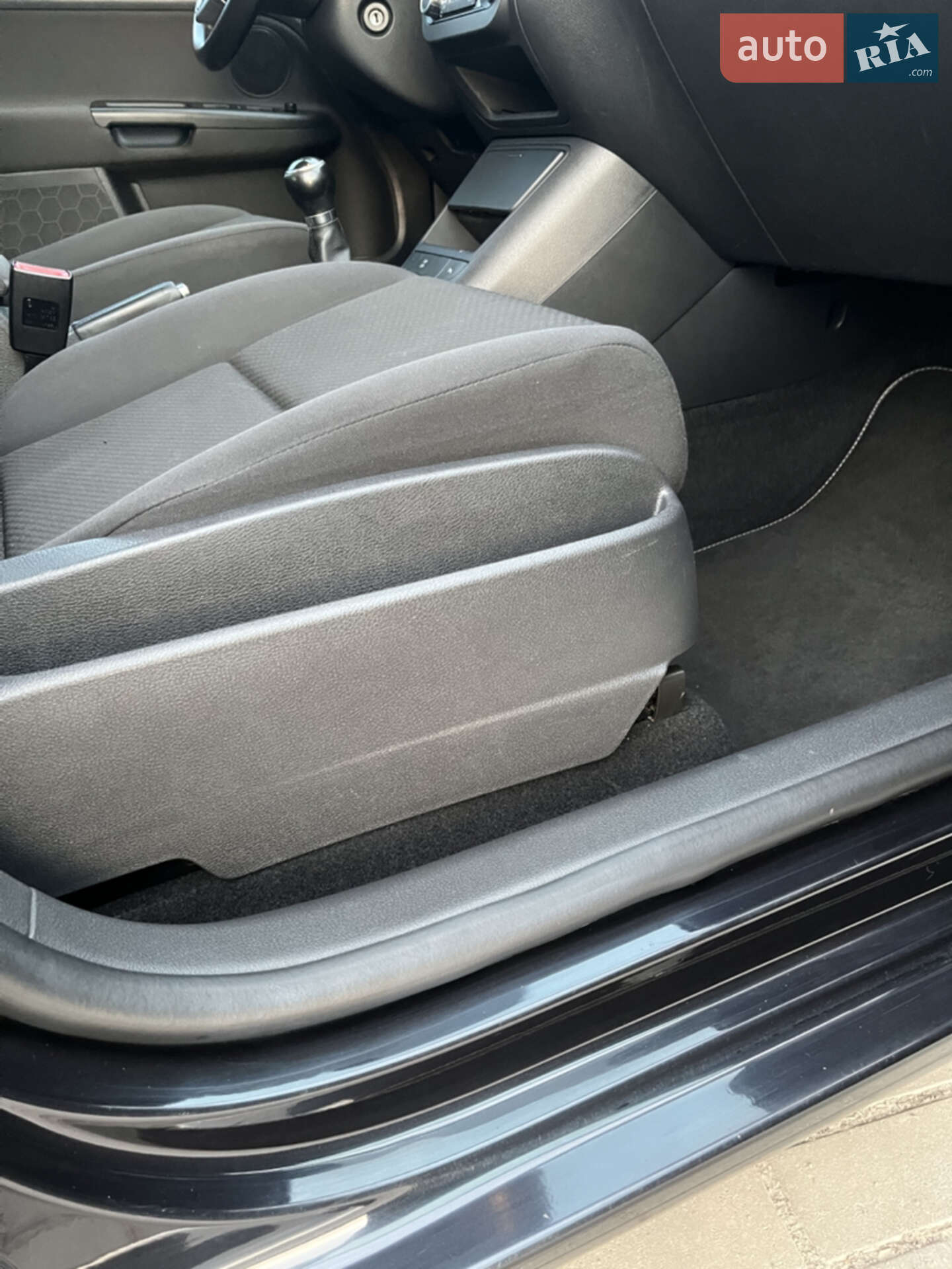 Volkswagen Golf Plus 2010 VIN WVWZZZ1KZAW585901 фото оголошення 28 з 56