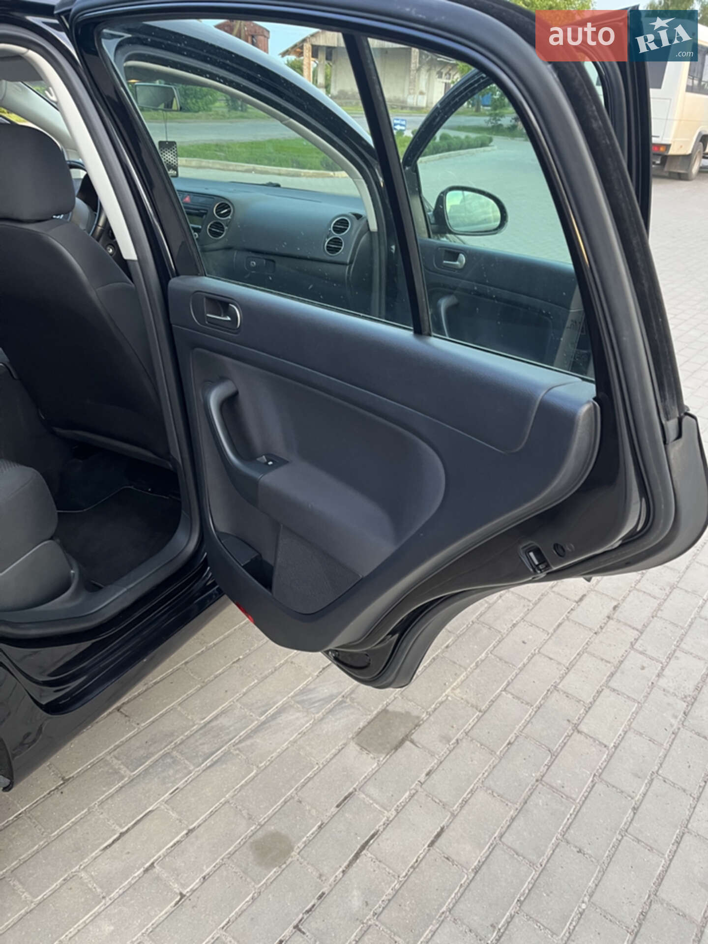 Volkswagen Golf Plus 2010 VIN WVWZZZ1KZAW585901 фото оголошення 29 з 56