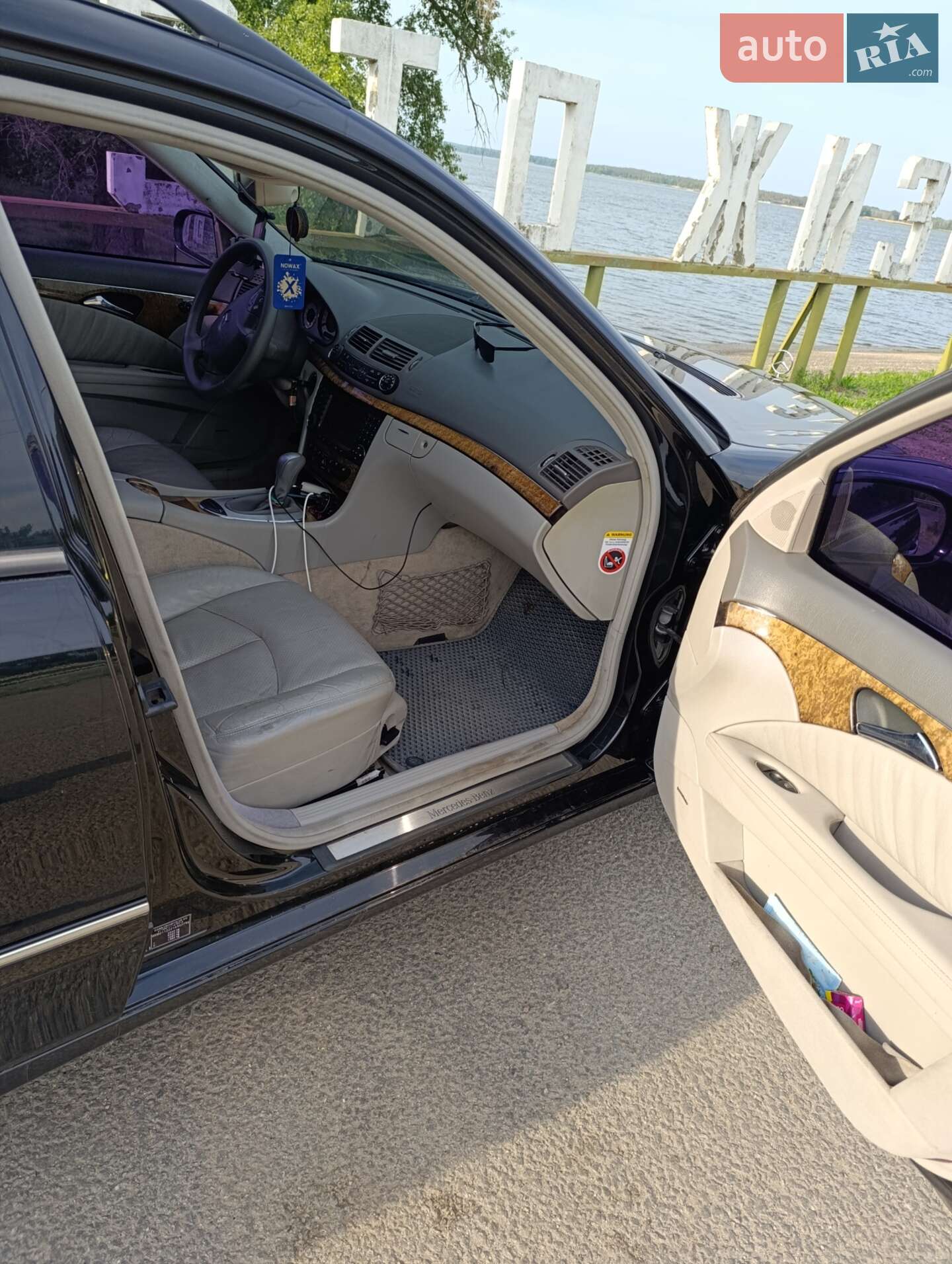 Mercedes-Benz E-Class 2005 VIN WDB2112221A907796 фото оголошення 4 з 22