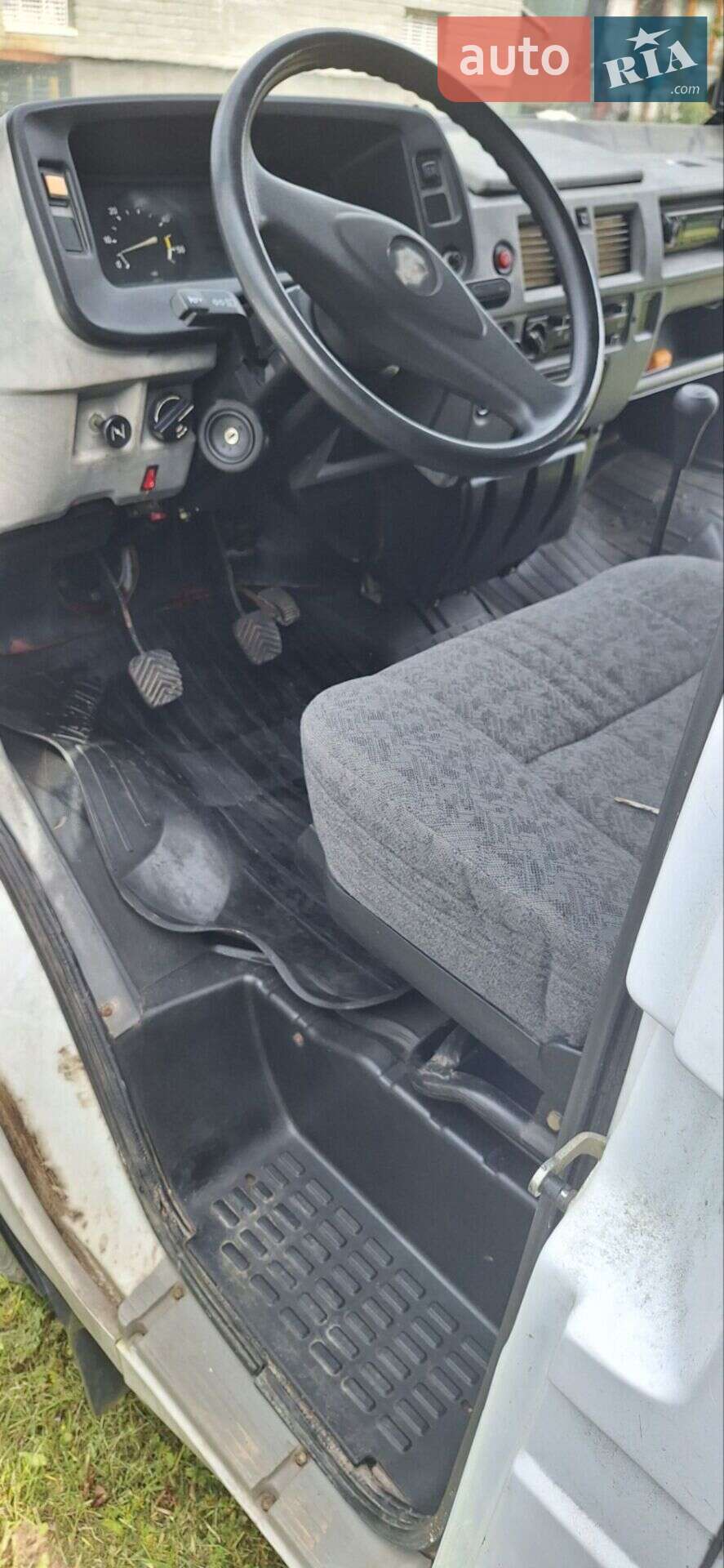 ГАЗ 2752 Соболь 2002 VIN XTH27520020046906 фото оголошення 16 з 31