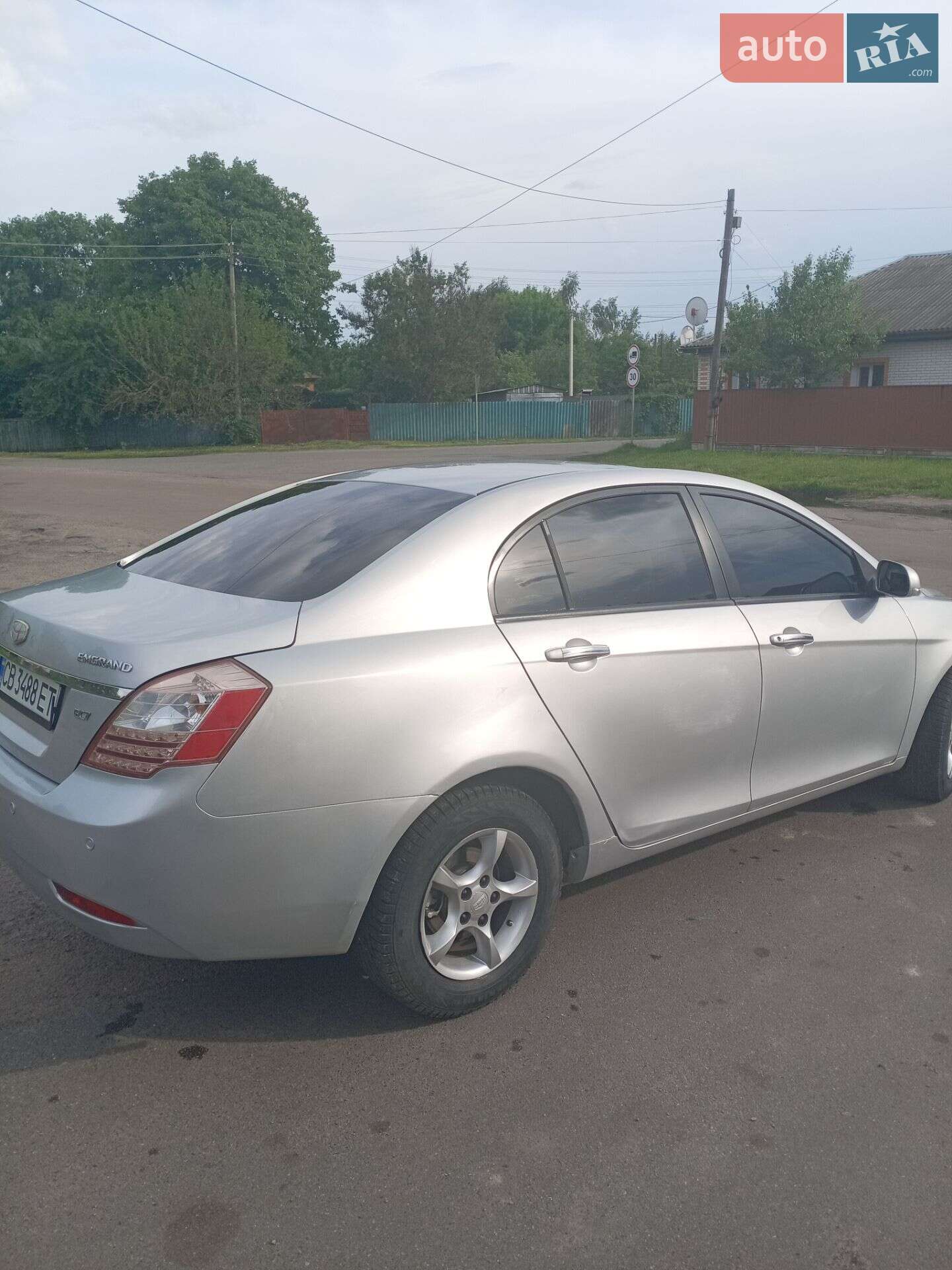 Geely Emgrand 7 (EC7) 2011 VIN L6T7844S9BN043785 фото оголошення 3 з 9
