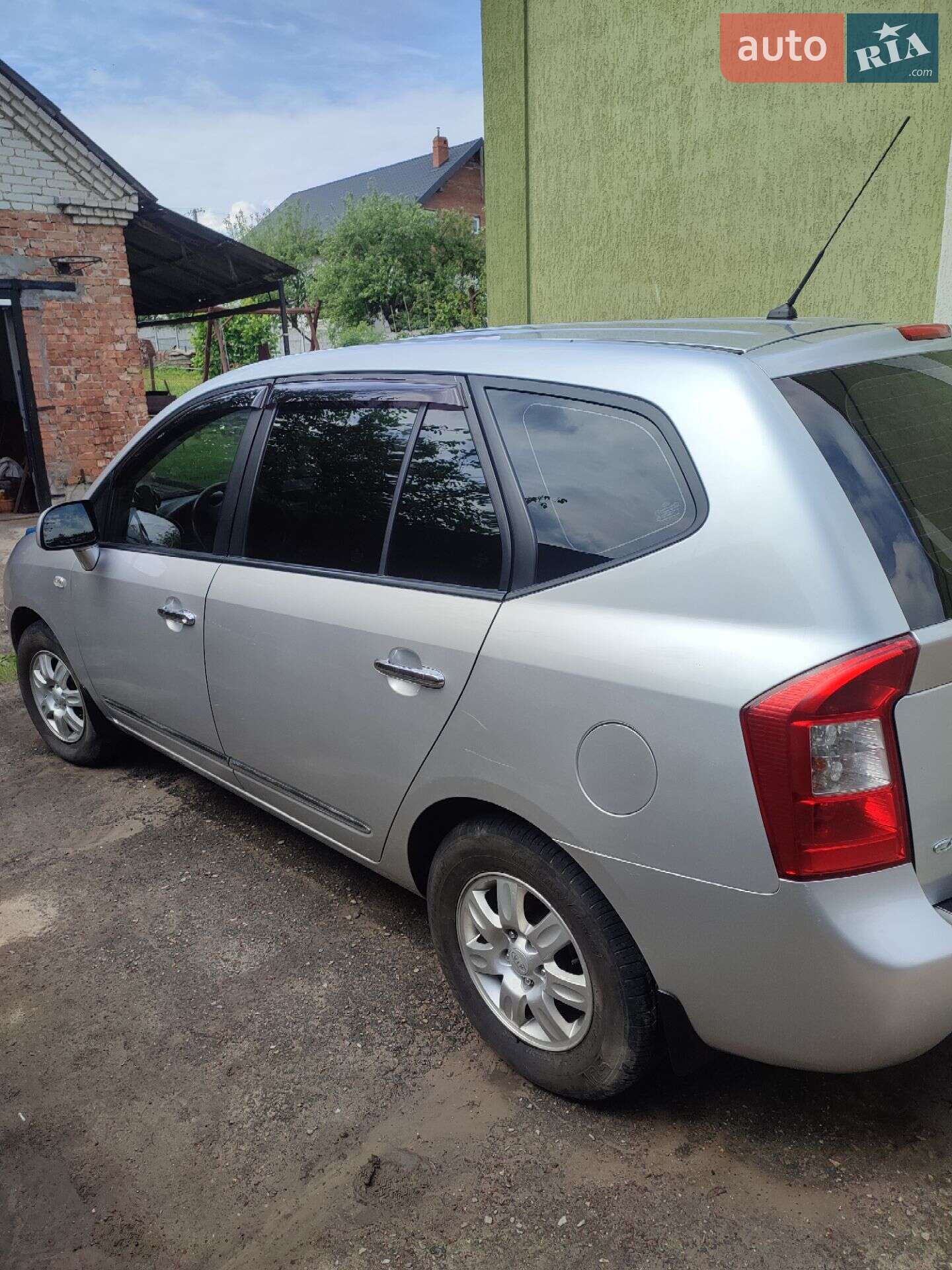 Kia Carens 2008 VIN Y6LFG52429L201001 фото оголошення 4 з 15