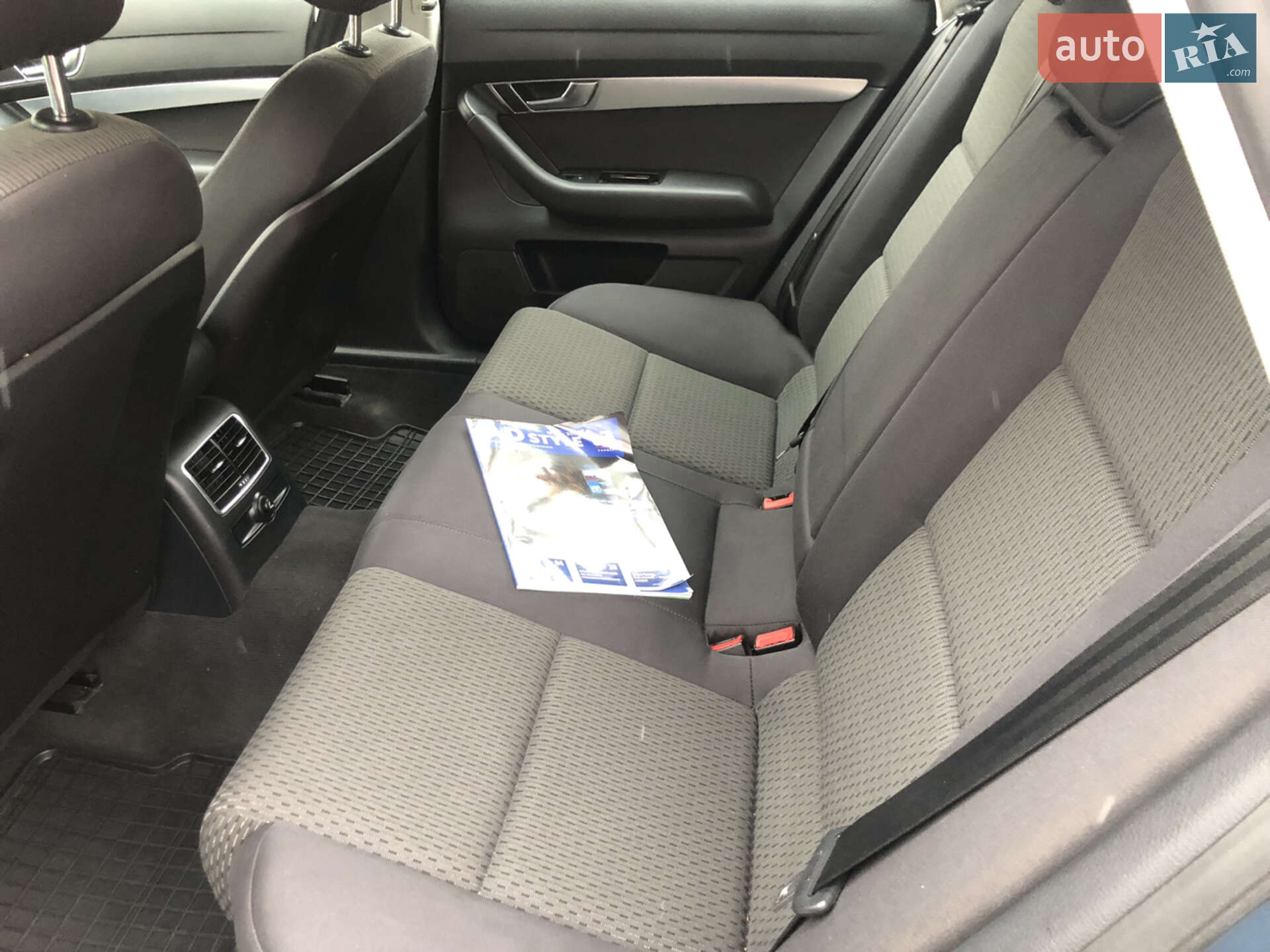 Audi A6 2009 VIN WAUZZZ4F3AN042597 фото оголошення 14 з 18
