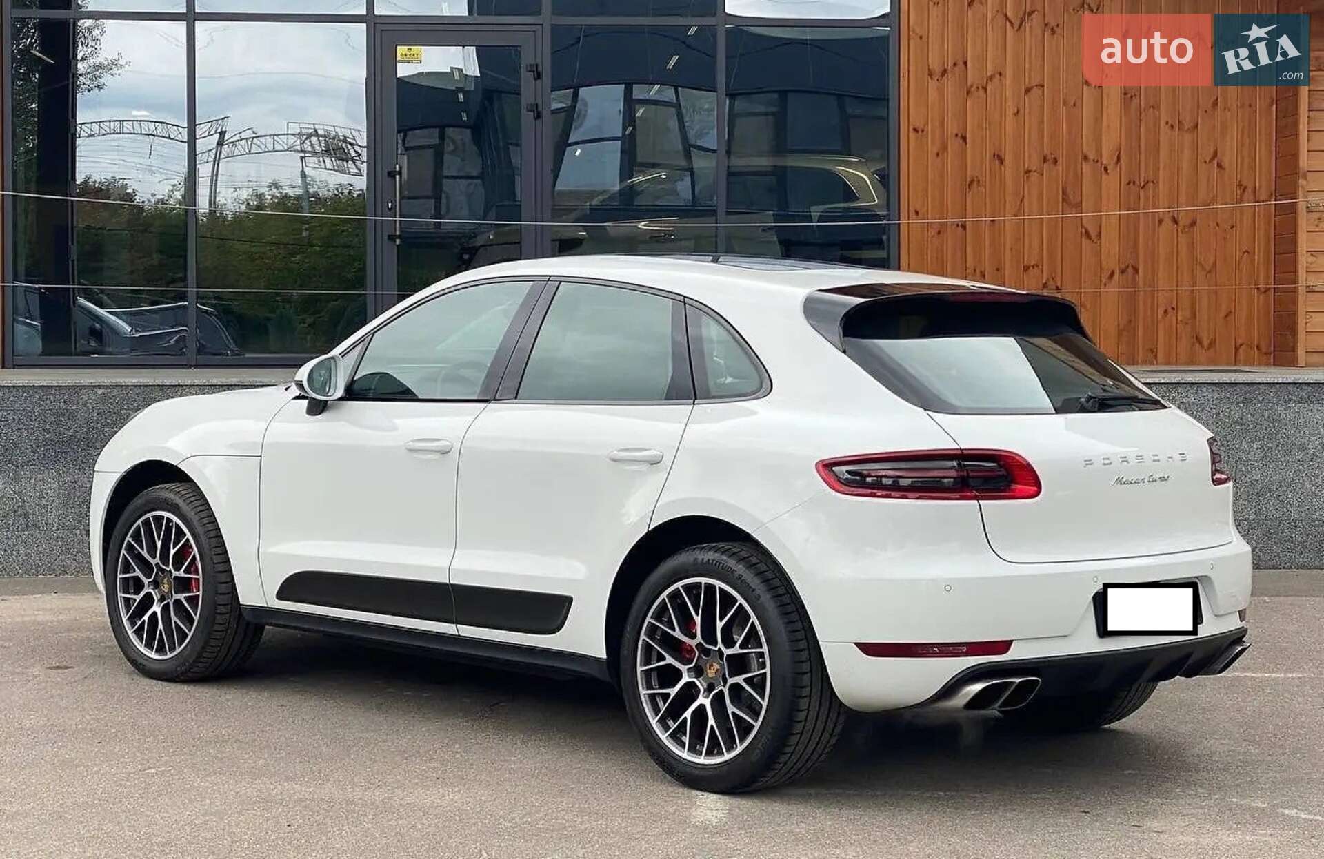 Porsche Macan 2014 VIN WP1ZZZ95ZELB90131 фото оголошення 4 з 13