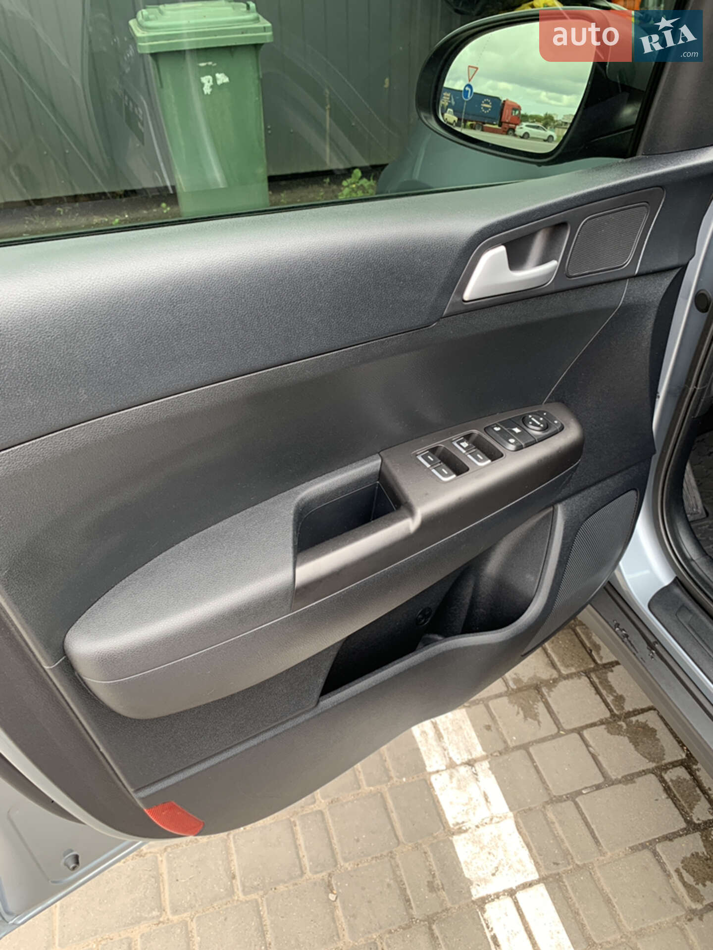 Kia Sportage 2020 VIN U5YPG814BLL873765 фото оголошення 16 з 55