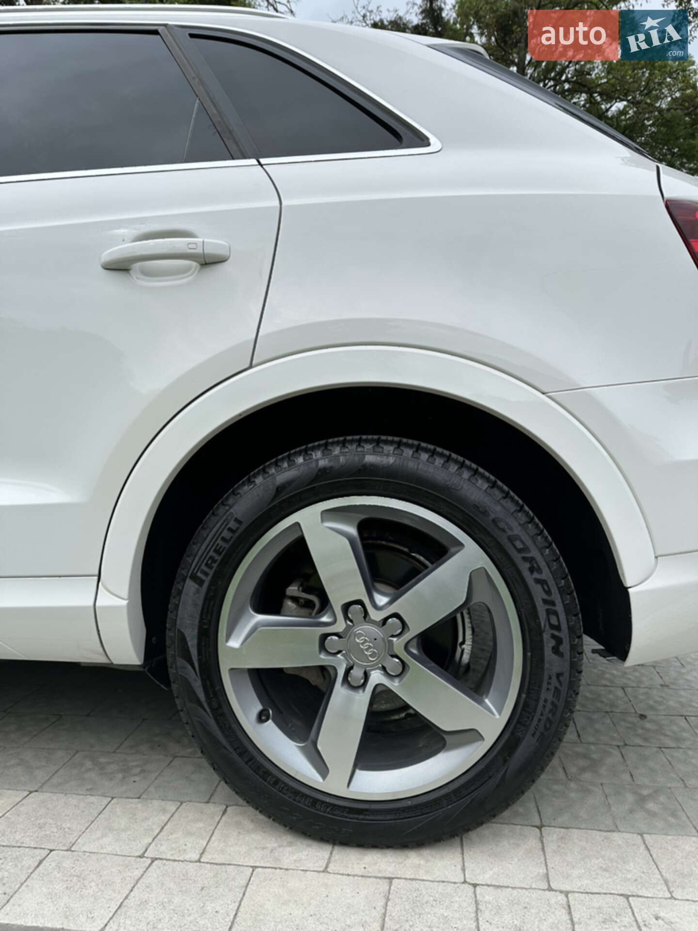 Audi Q3 2014 VIN WA1EFCFS0FR008273 фото оголошення 13 з 16