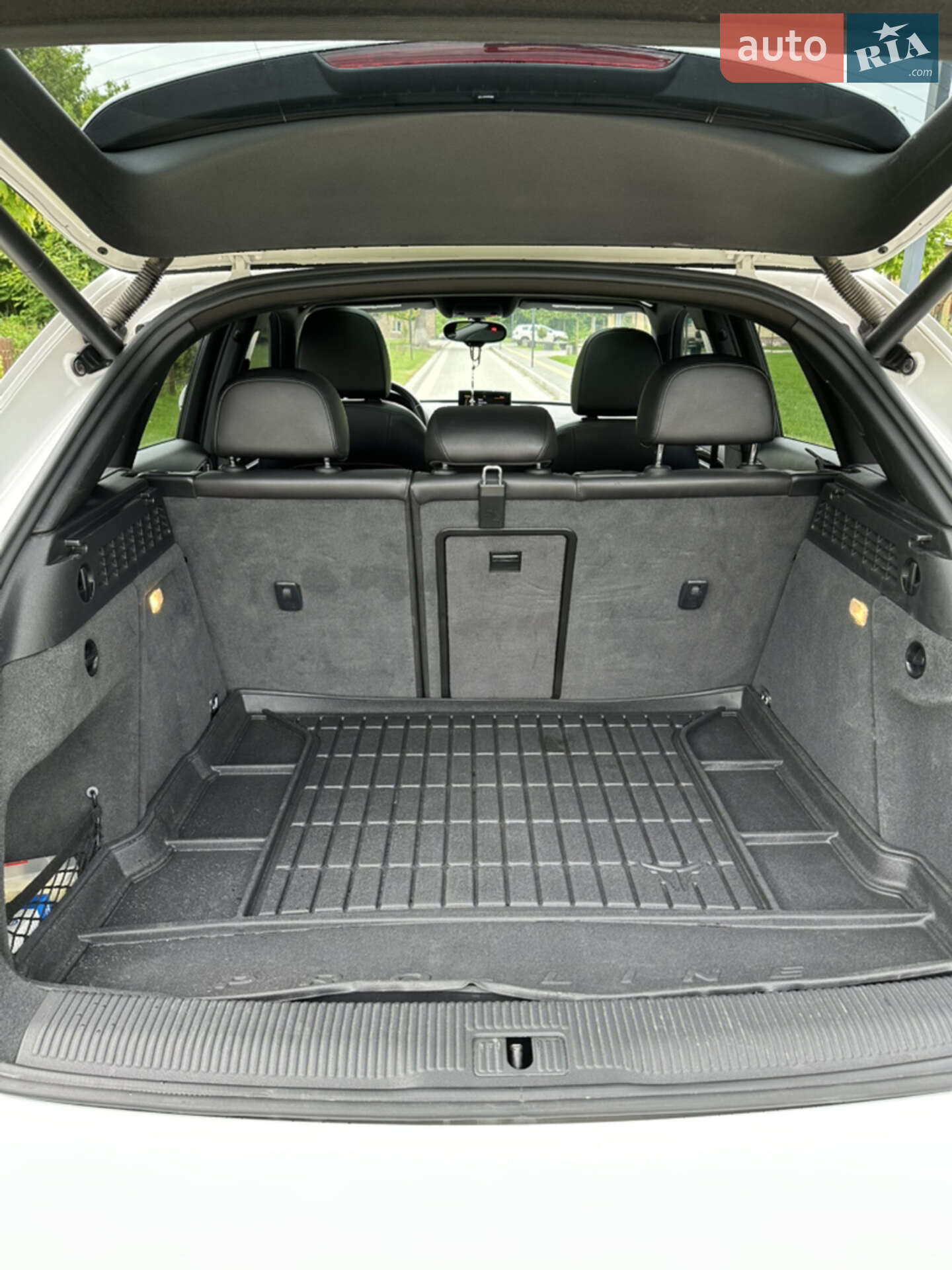 Audi Q3 2014 VIN WA1EFCFS0FR008273 фото оголошення 12 з 16