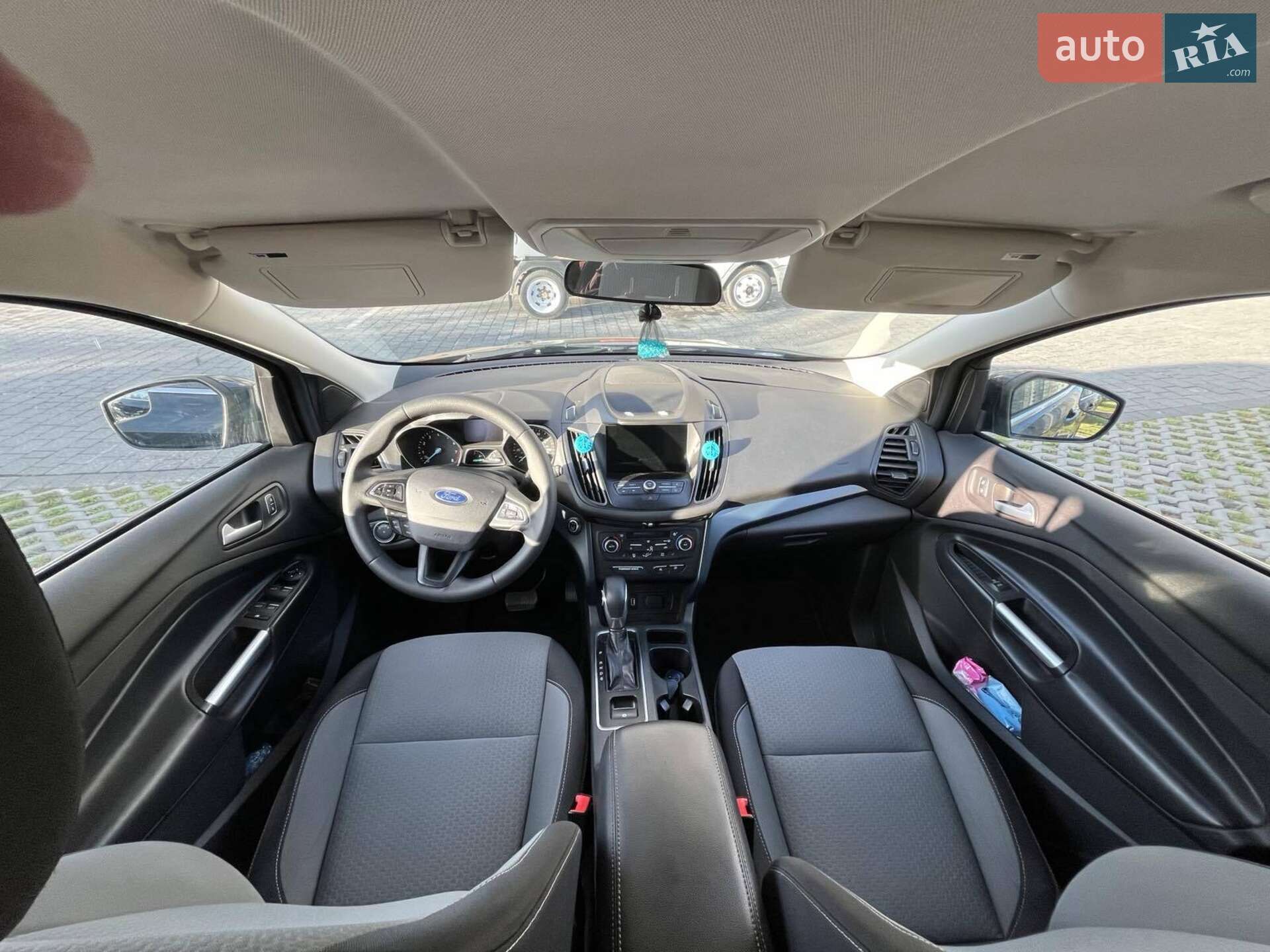 Ford Escape 2018 VIN 1FMCU0GD1KUA06357 фото оголошення 5 з 11