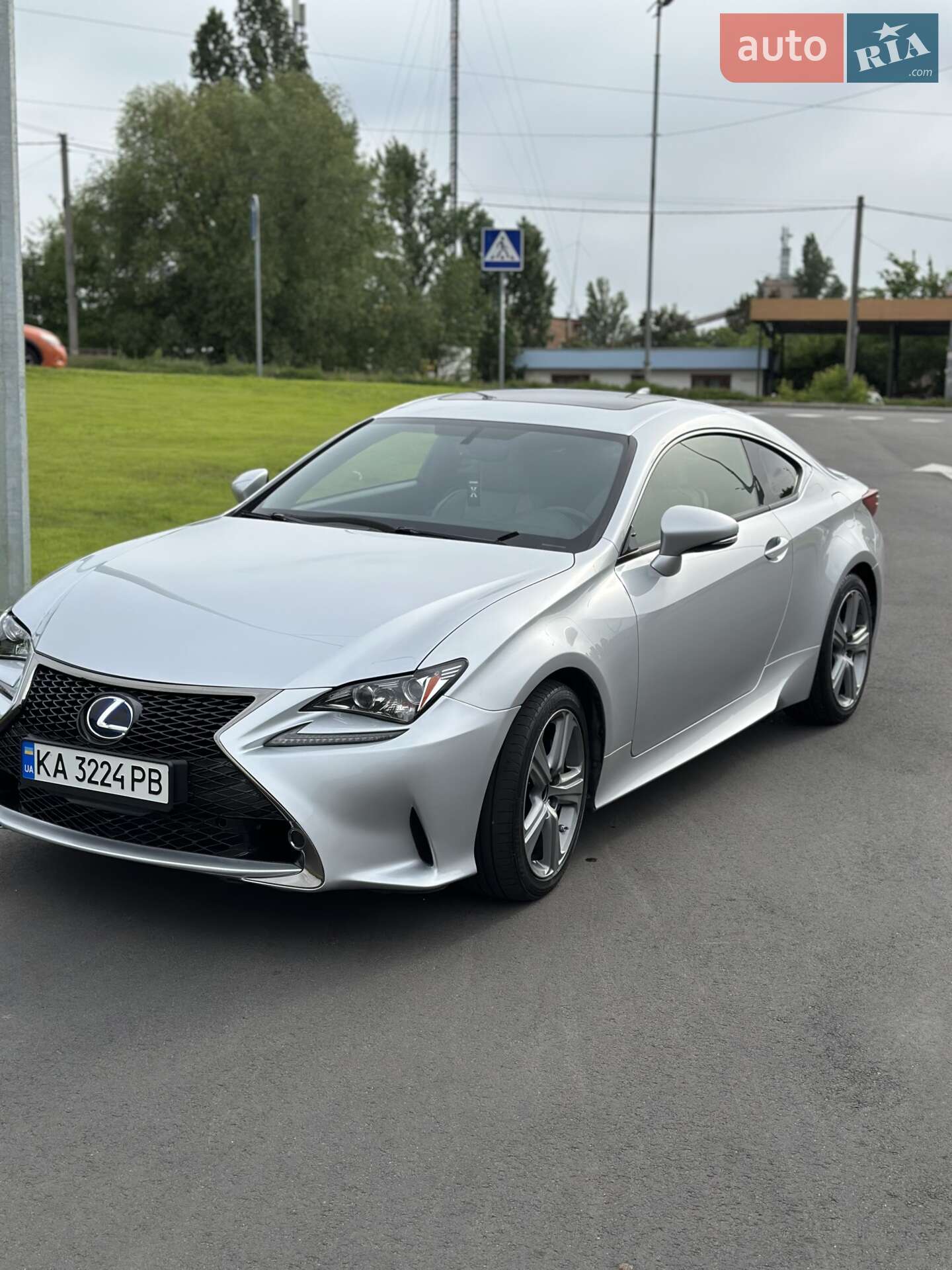 Lexus RC 2016 VIN JTHHA5BC5G5003783 фото оголошення 2 з 26