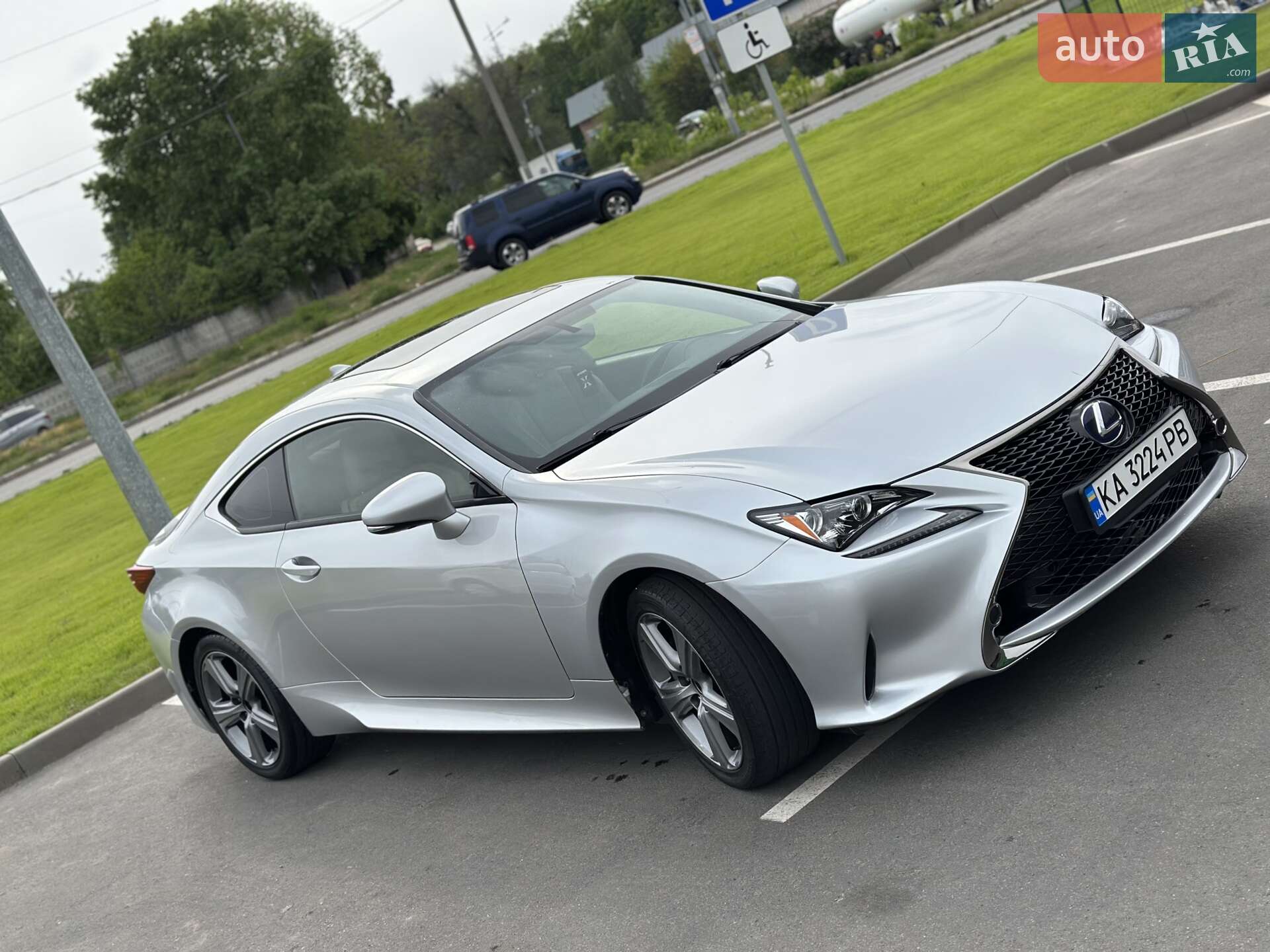 Lexus RC 2016 VIN JTHHA5BC5G5003783 фото оголошення 4 з 26