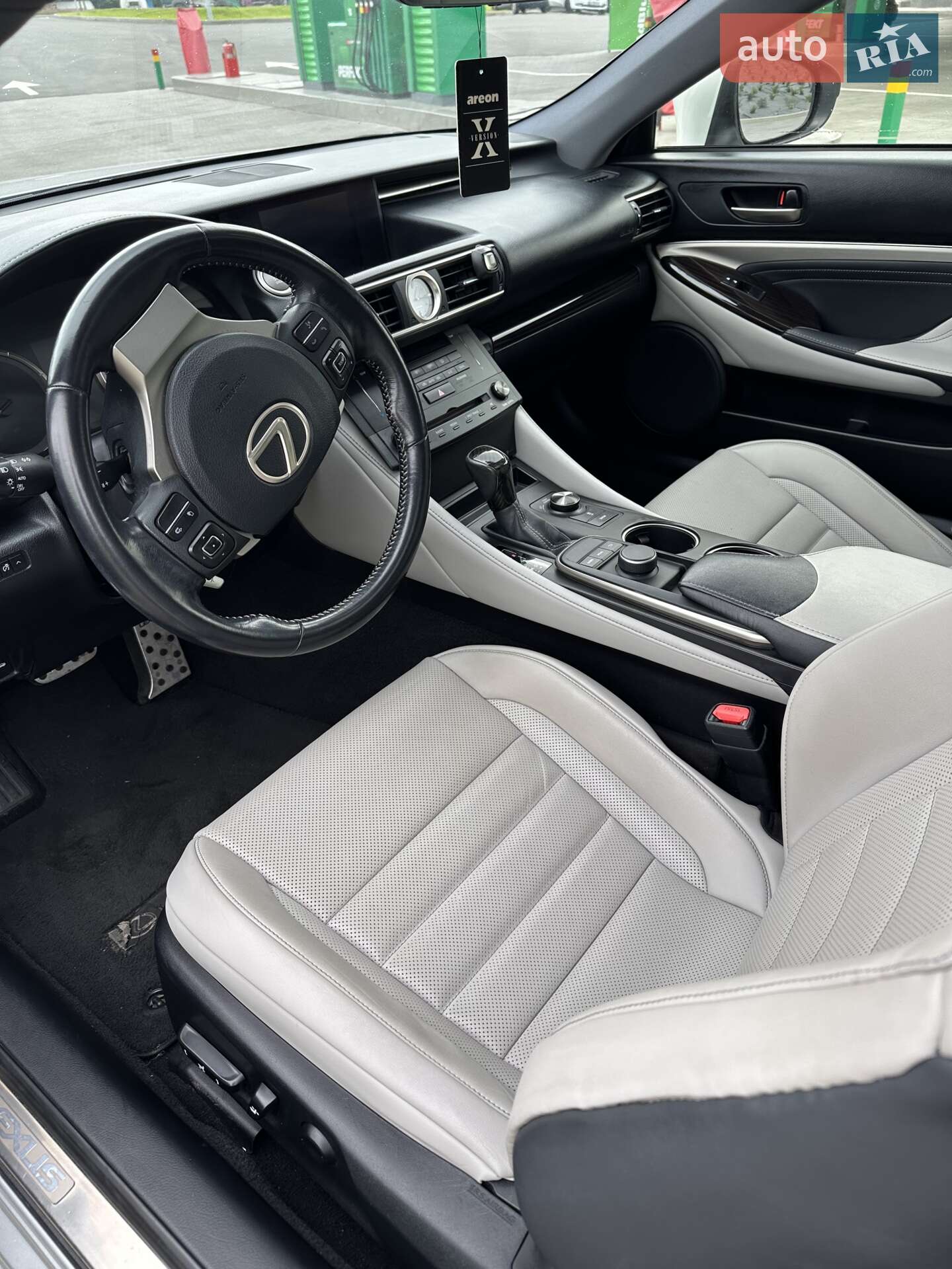 Lexus RC 2016 VIN JTHHA5BC5G5003783 фото оголошення 21 з 26