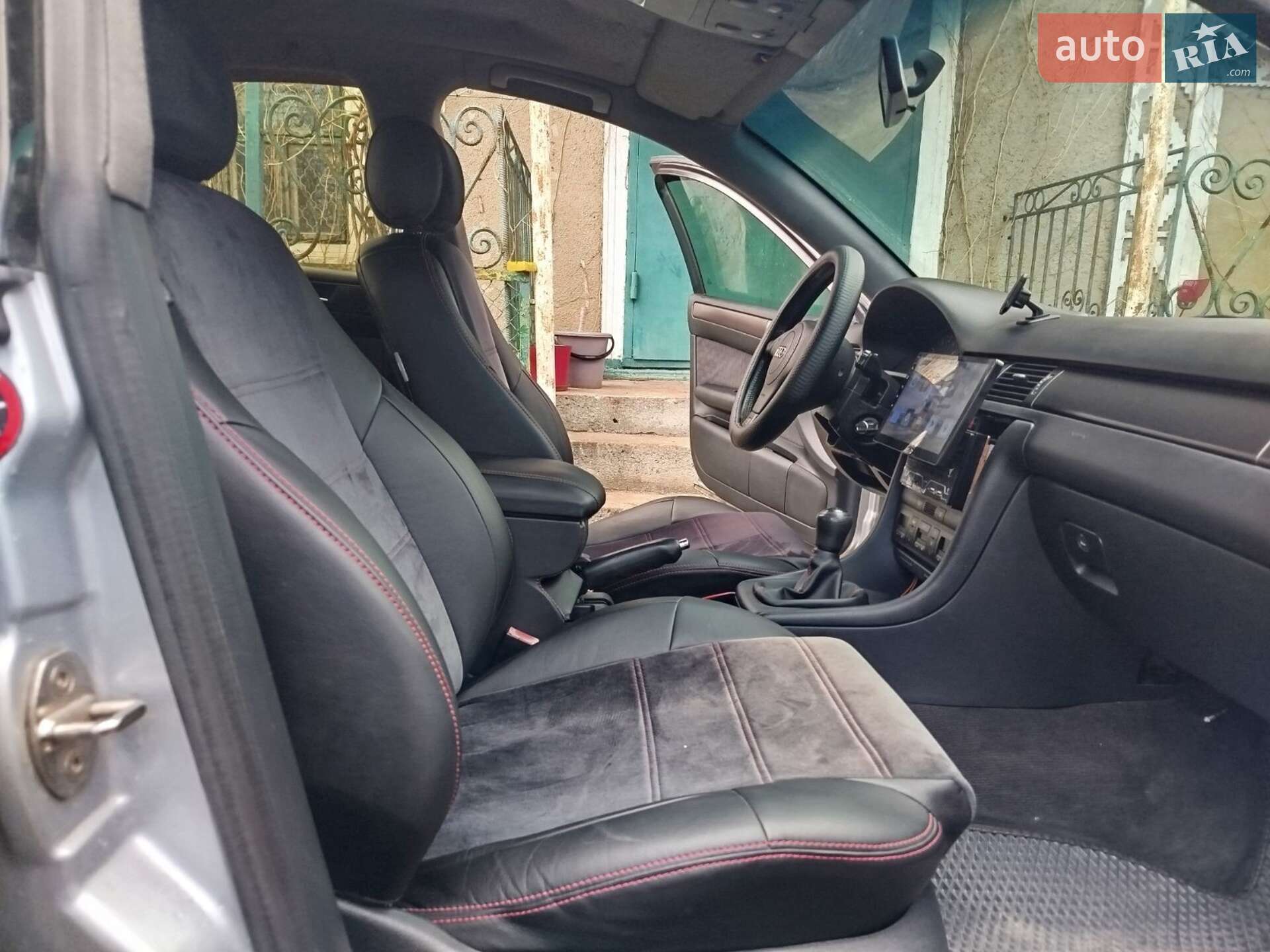 Audi A6 1997 VIN WAUZZZ4BZWN040417 фото оголошення 8 з 15