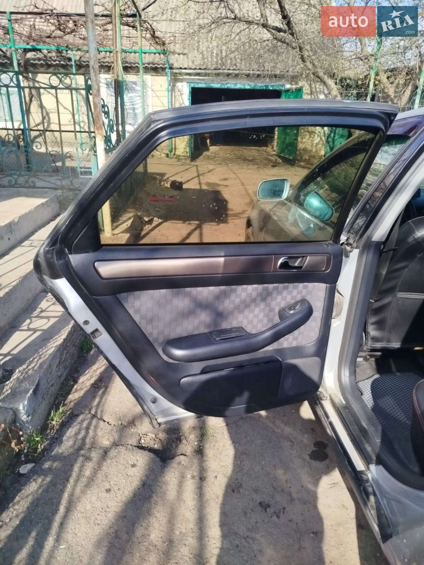 Audi A6 1997 VIN WAUZZZ4BZWN040417 фото оголошення 13 з 15
