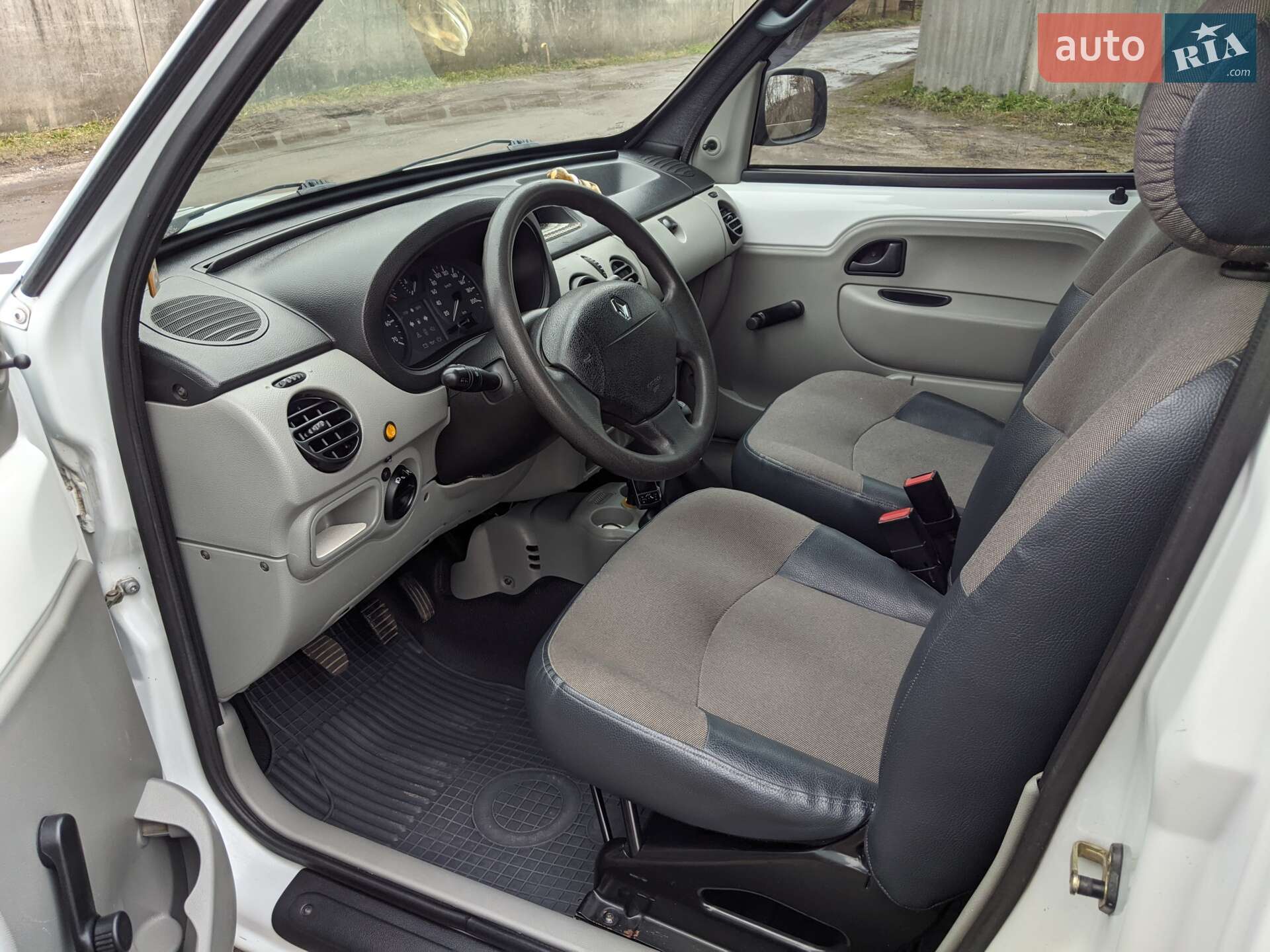 Renault Kangoo 2005 VIN VF1FC07AF33861429 фото оголошення 9 з 16