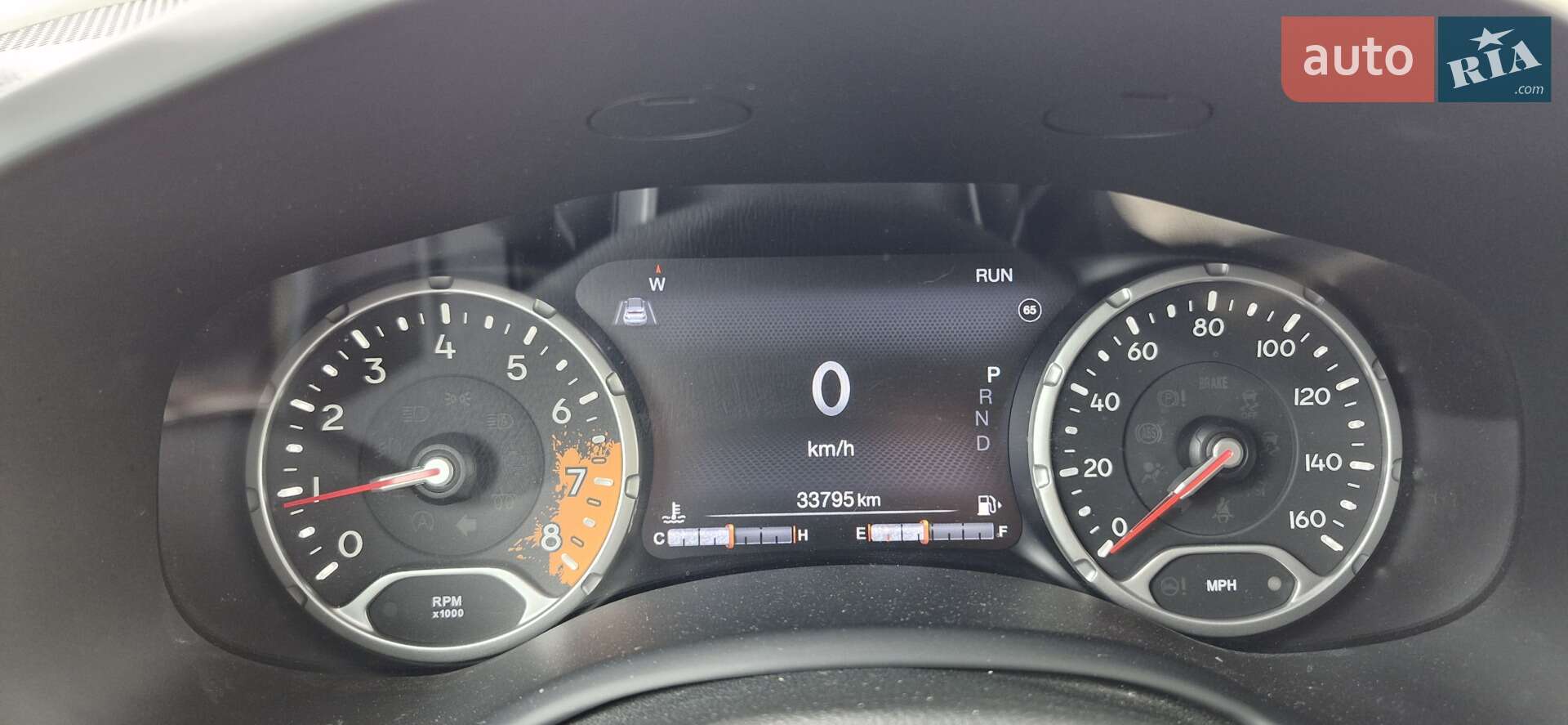 Jeep Renegade 2017 VIN ZACCJBBBXHPF55158 фото оголошення 17 з 35